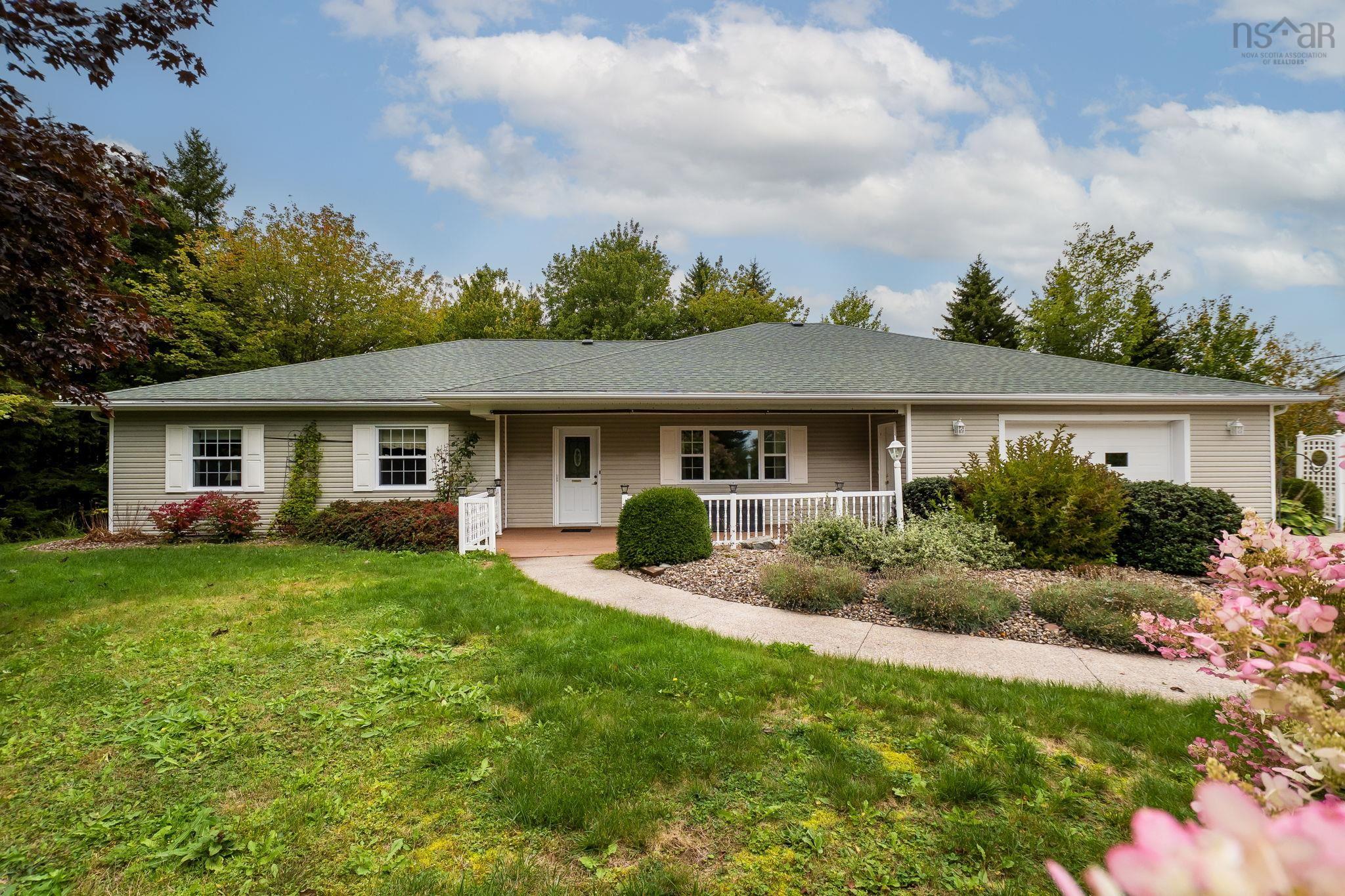 Thumbnail image for 68 Two Rivers Drive MLS<sup>®</sup> 202624935