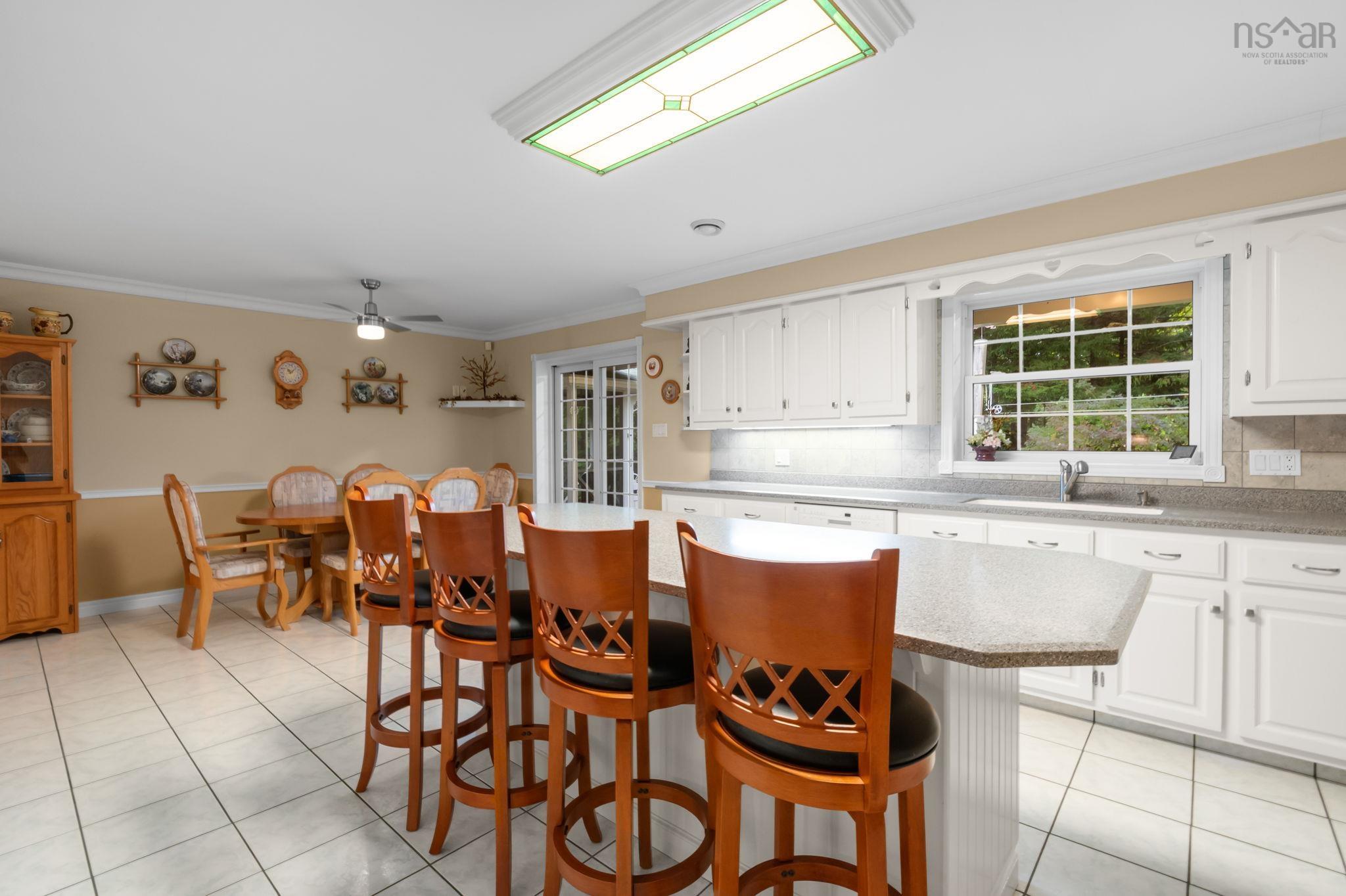 View image 12