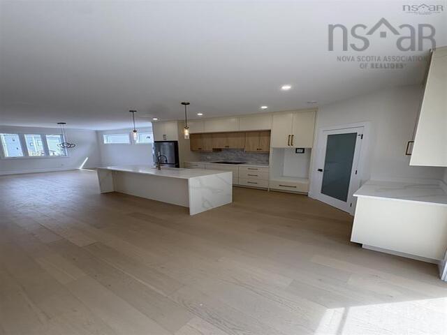 View image 18