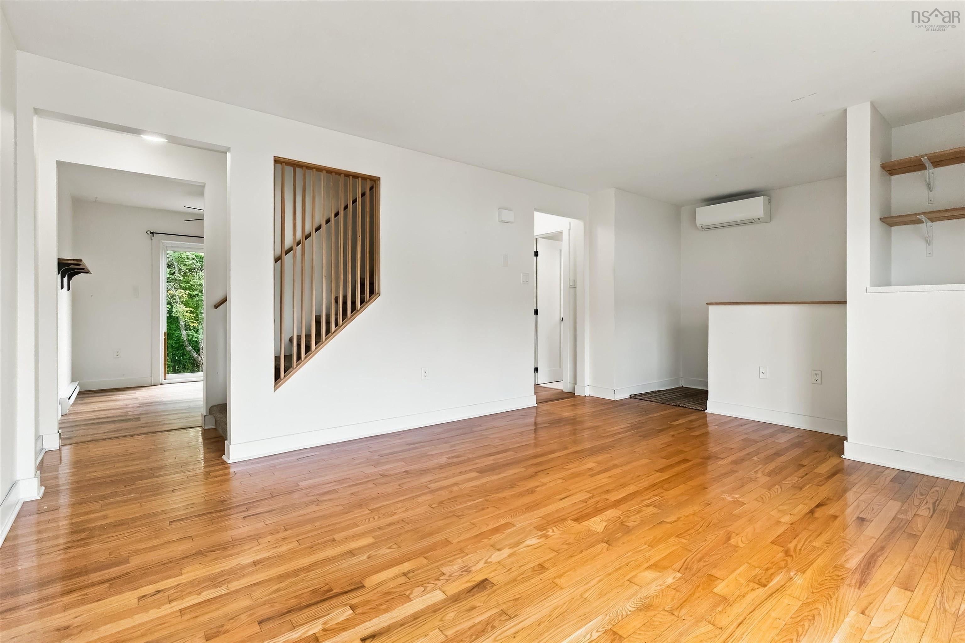 View image 12