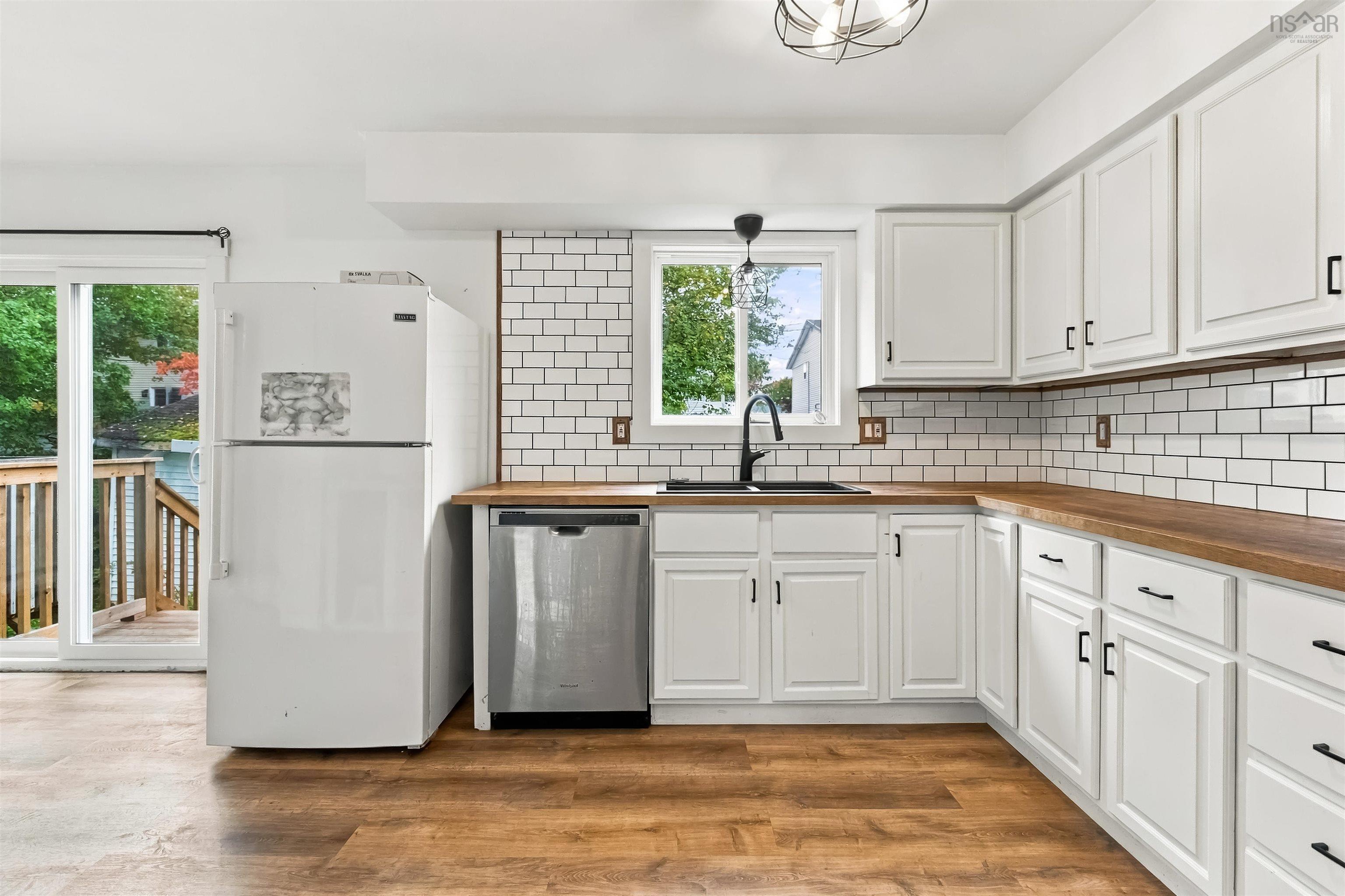View image 17