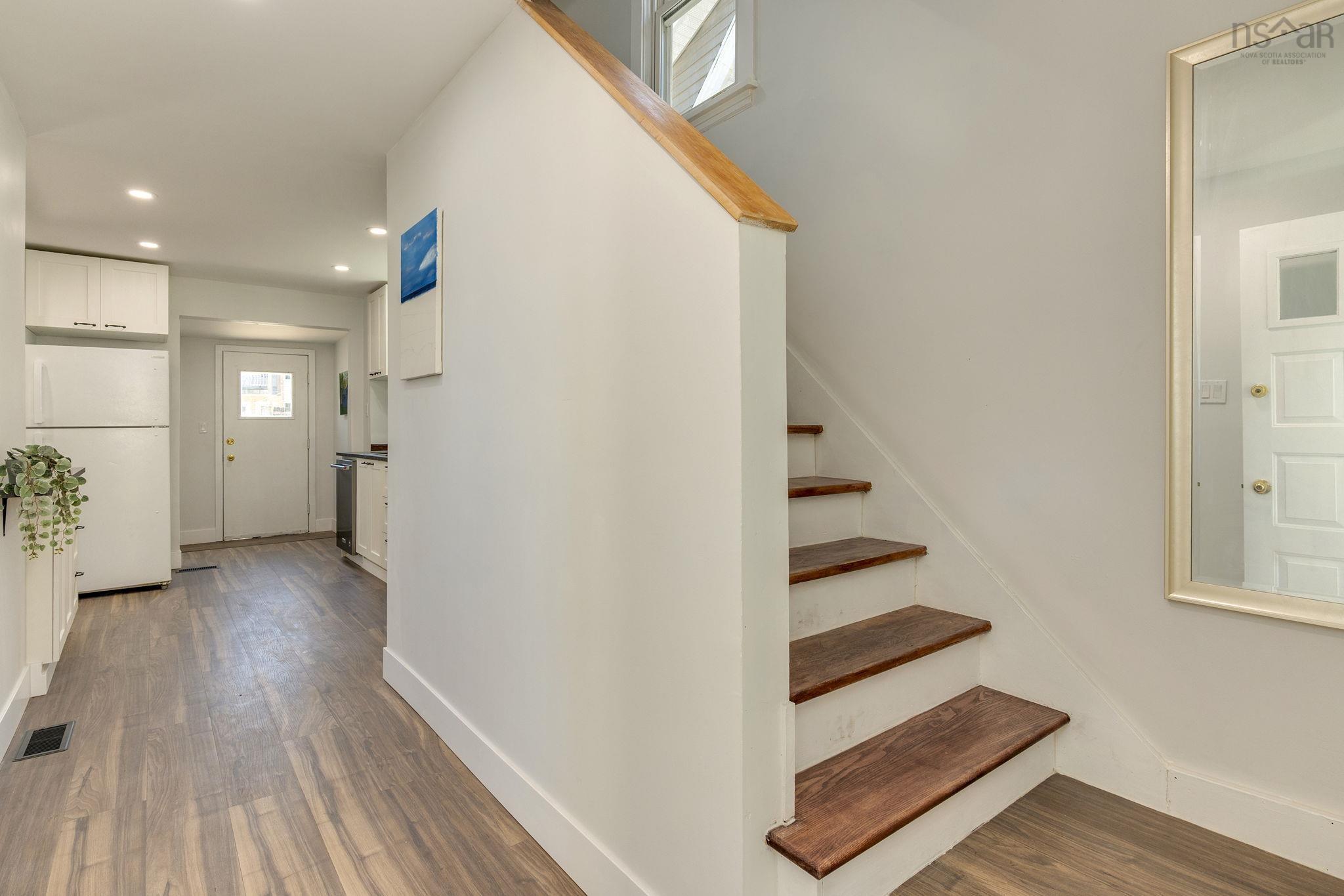 View image 4