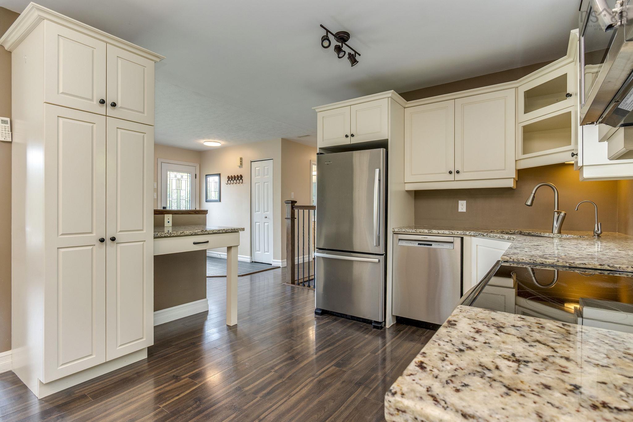 View image 11