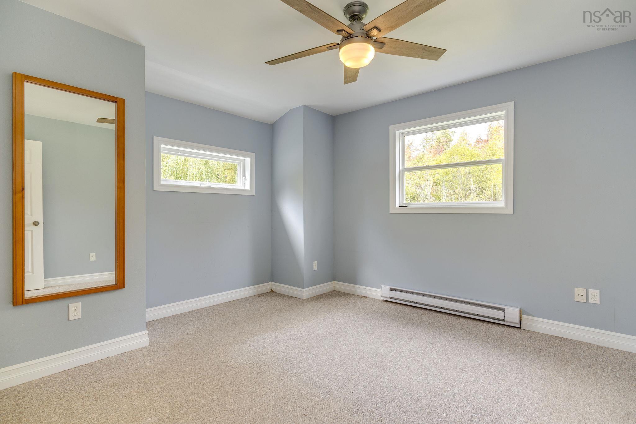 View image 18