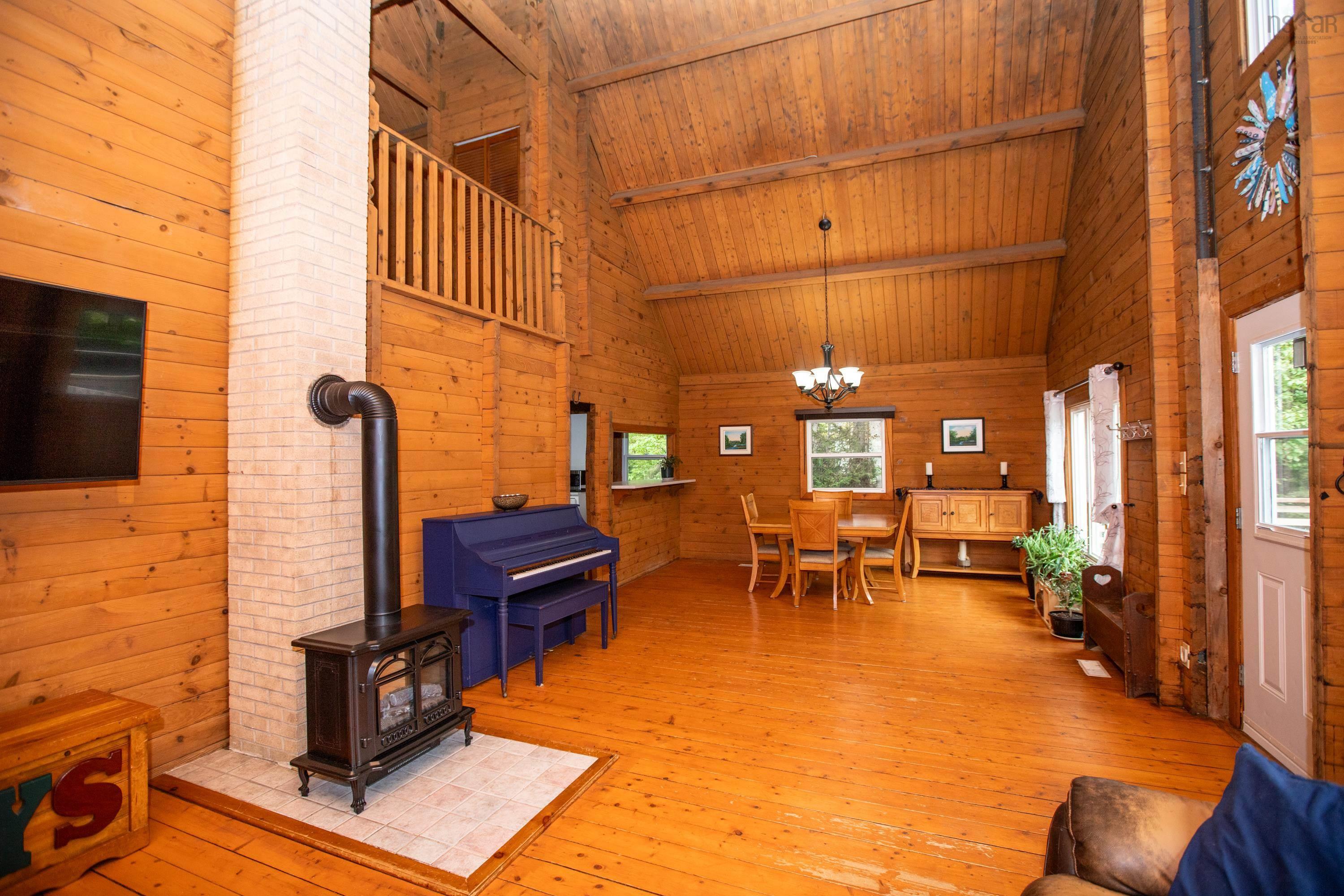 View image 12