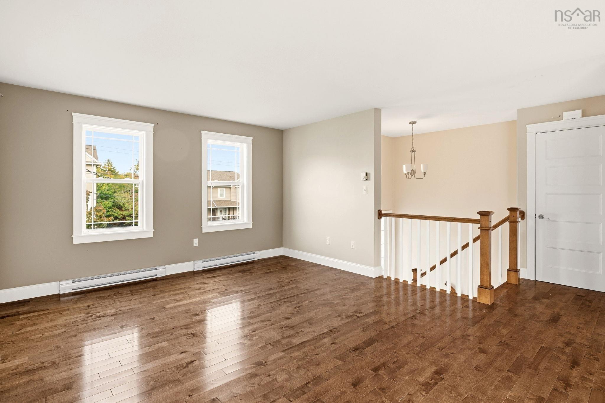 View image 11