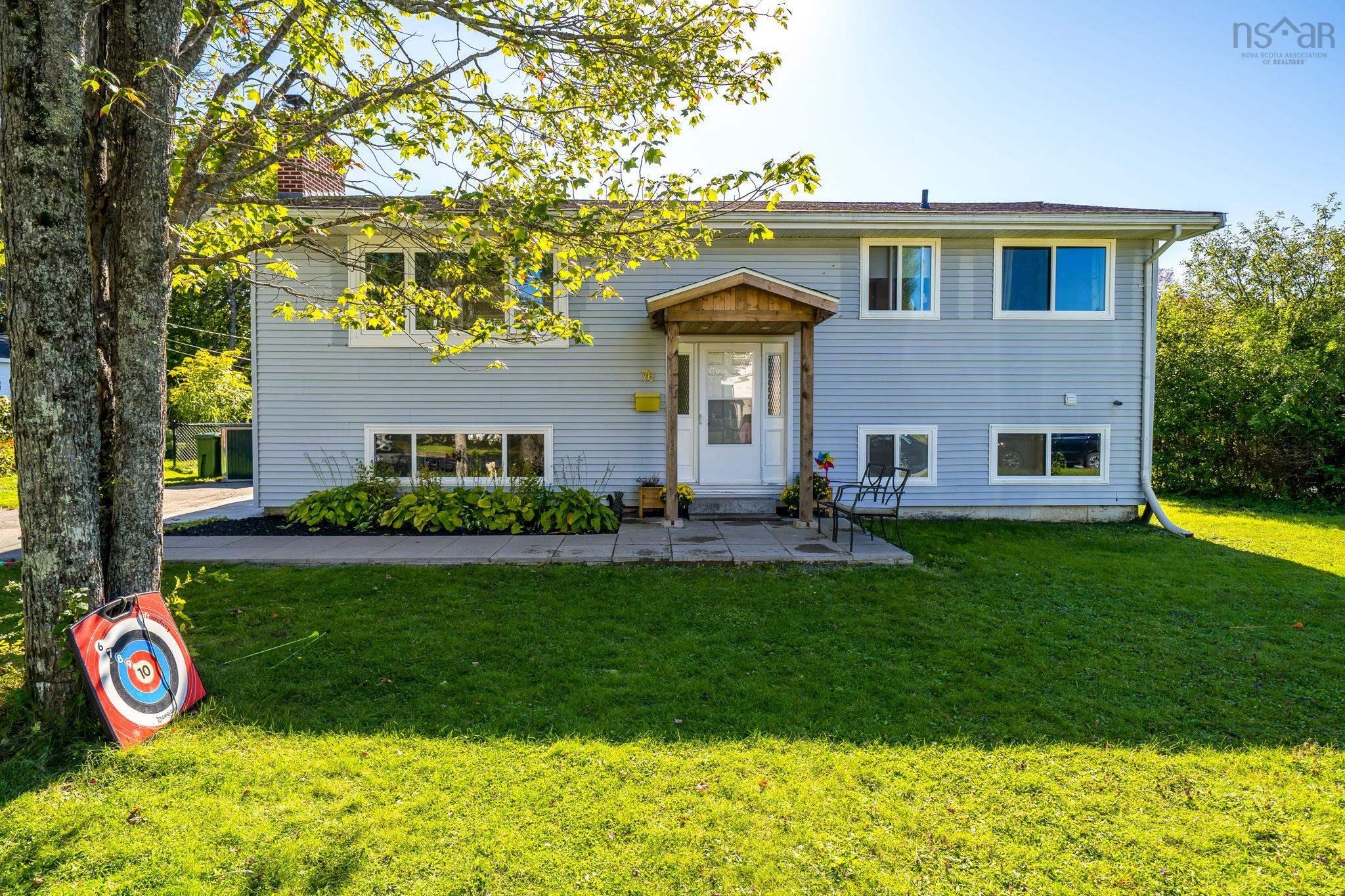 Thumbnail image for 76 Wilmot Street MLS<sup>®</sup> 202625065