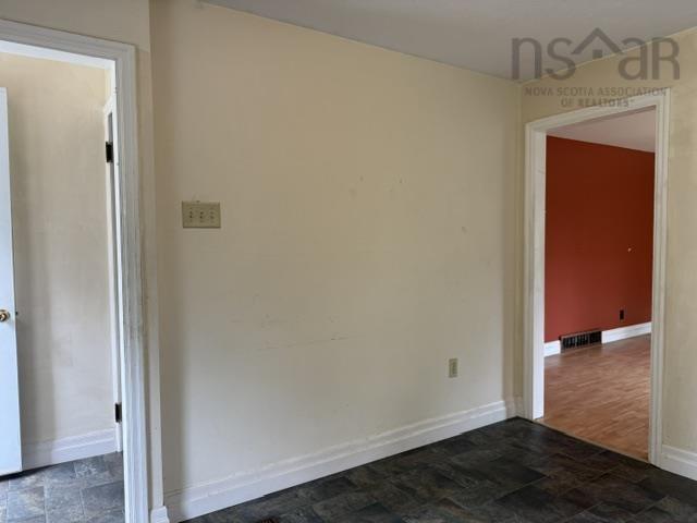 View image 11