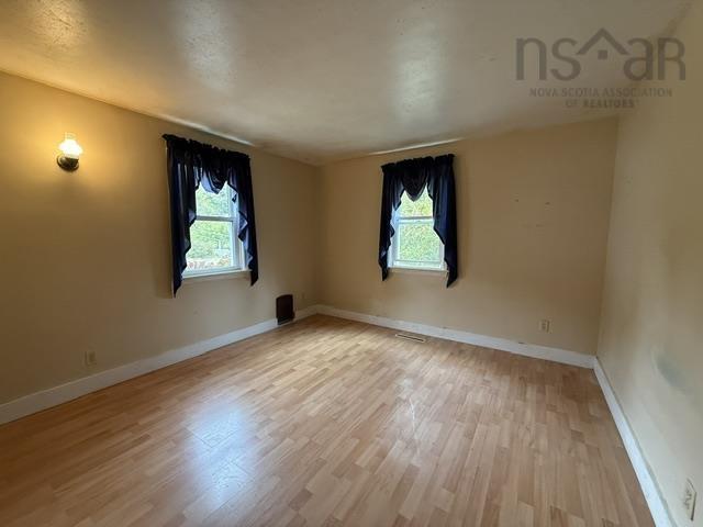 View image 17