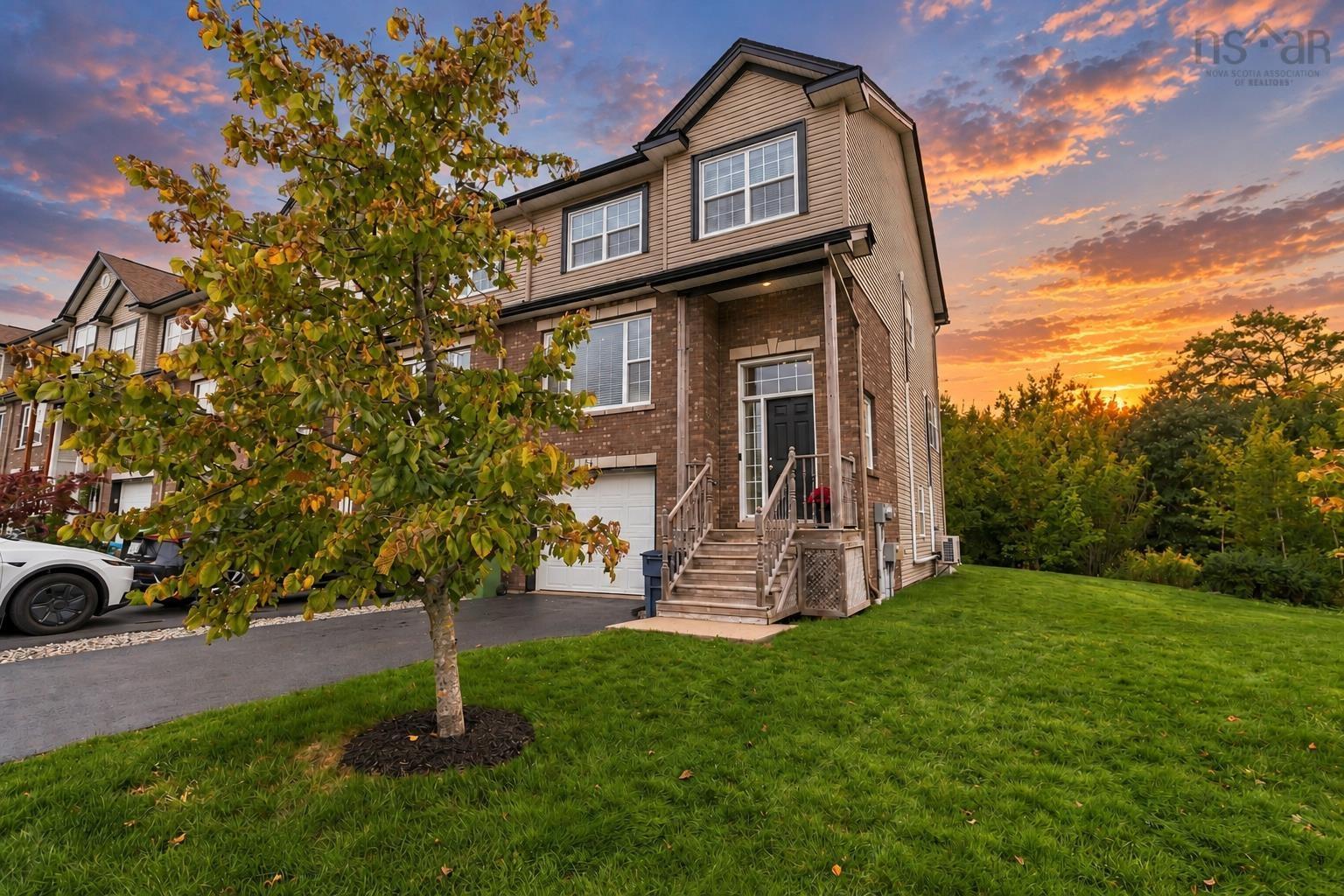 Thumbnail image for 54 Morningfield Lane MLS<sup>®</sup> 202625080