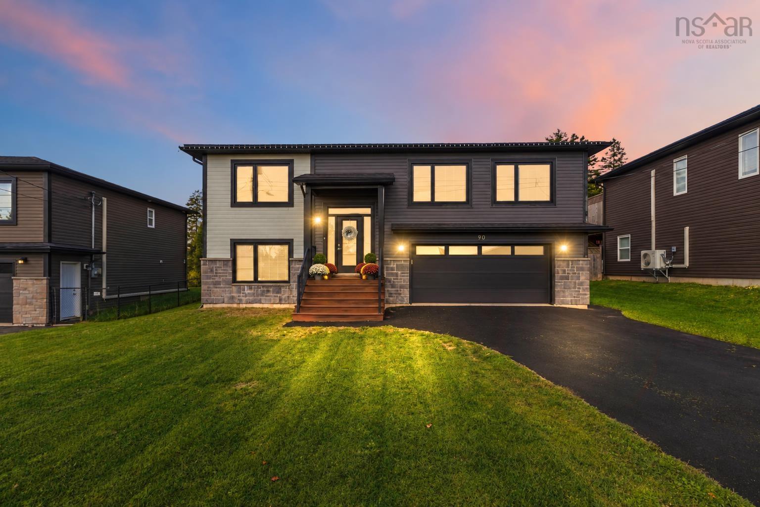 Thumbnail image for 90 Hamilton Drive MLS<sup>®</sup> 202625084