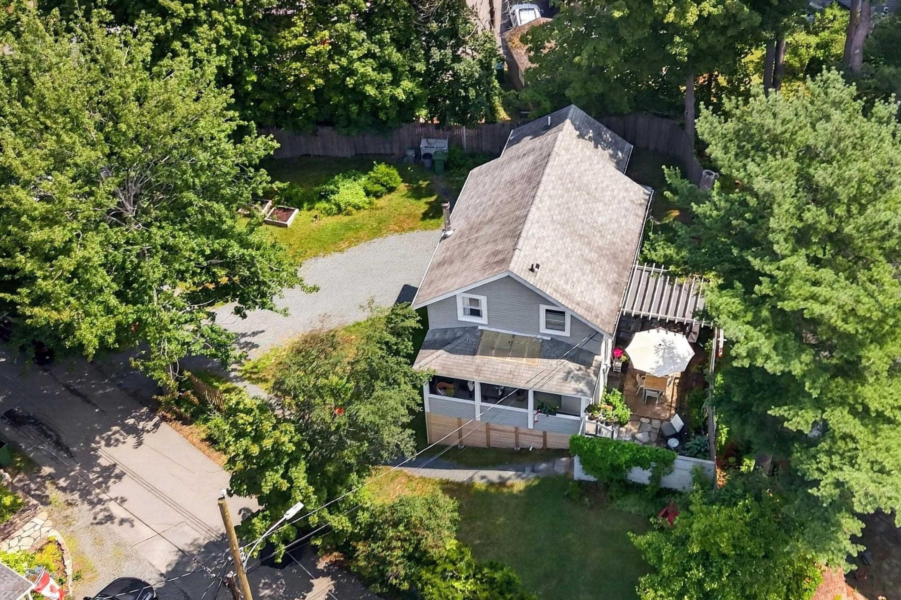 Thumbnail image for 10 Braeburn Road MLS<sup>®</sup> 202625090