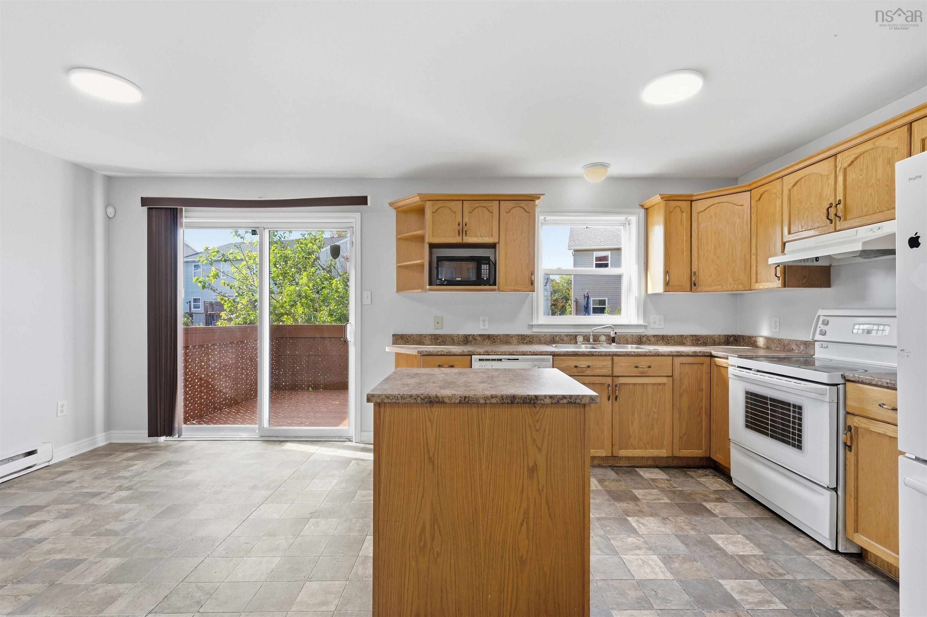 View image 11