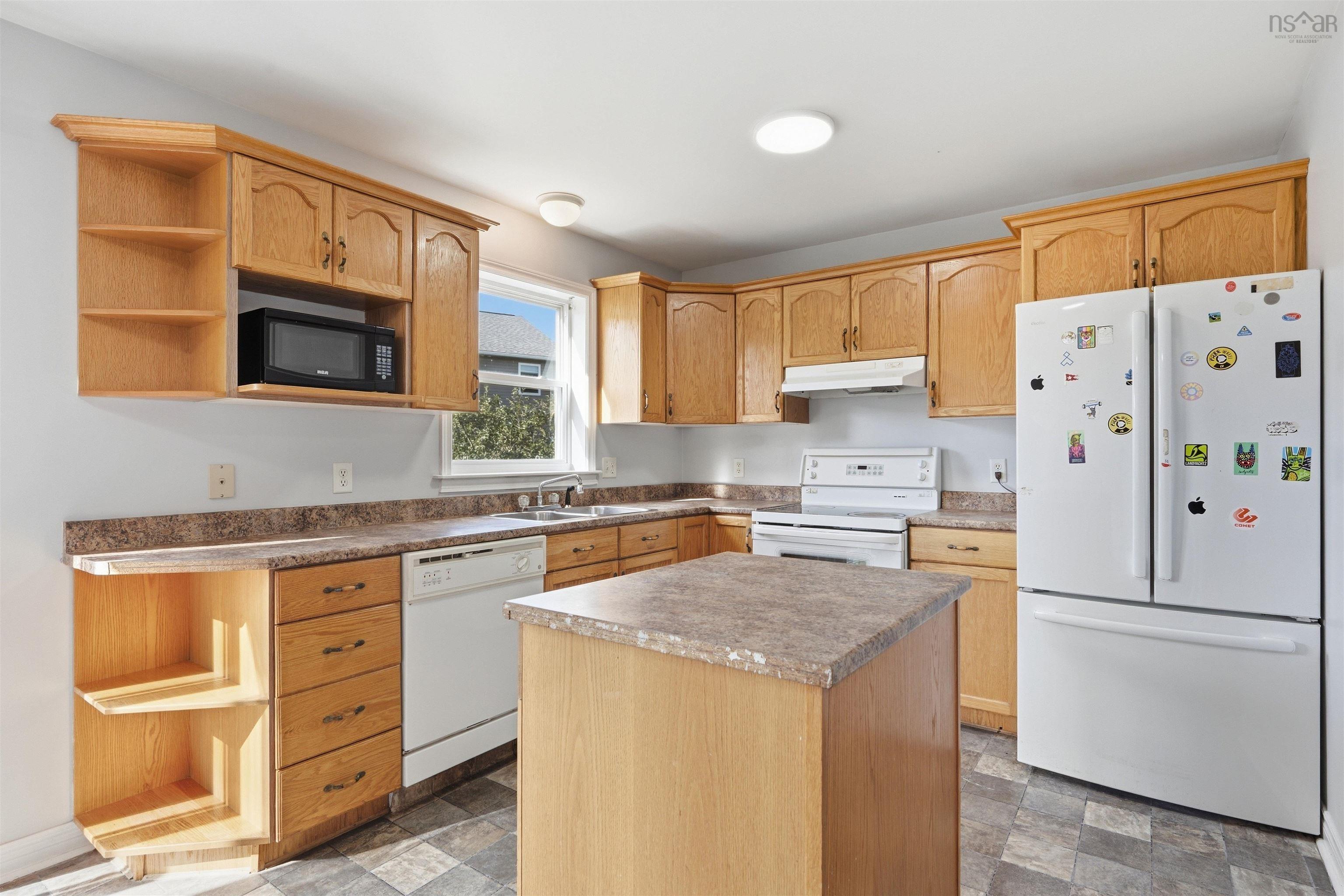 View image 12