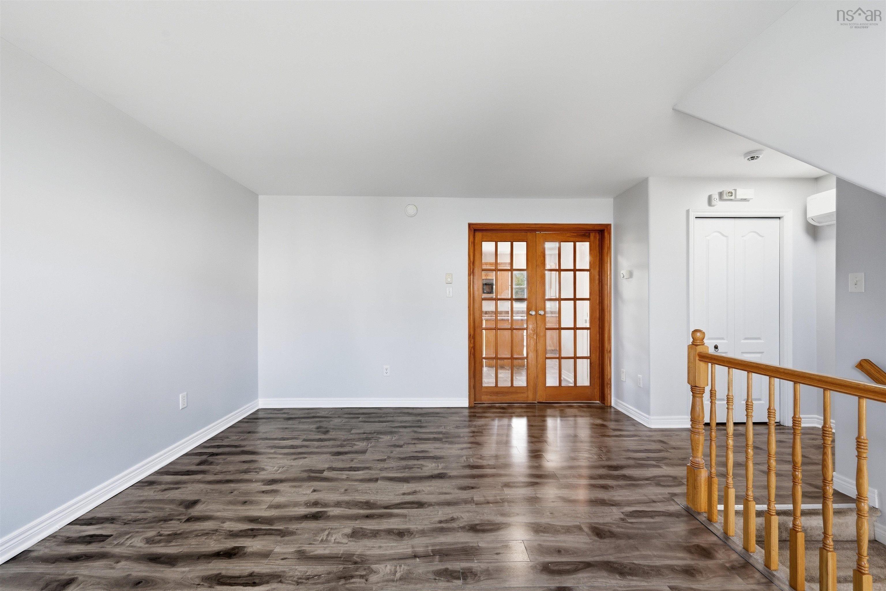 View image 8