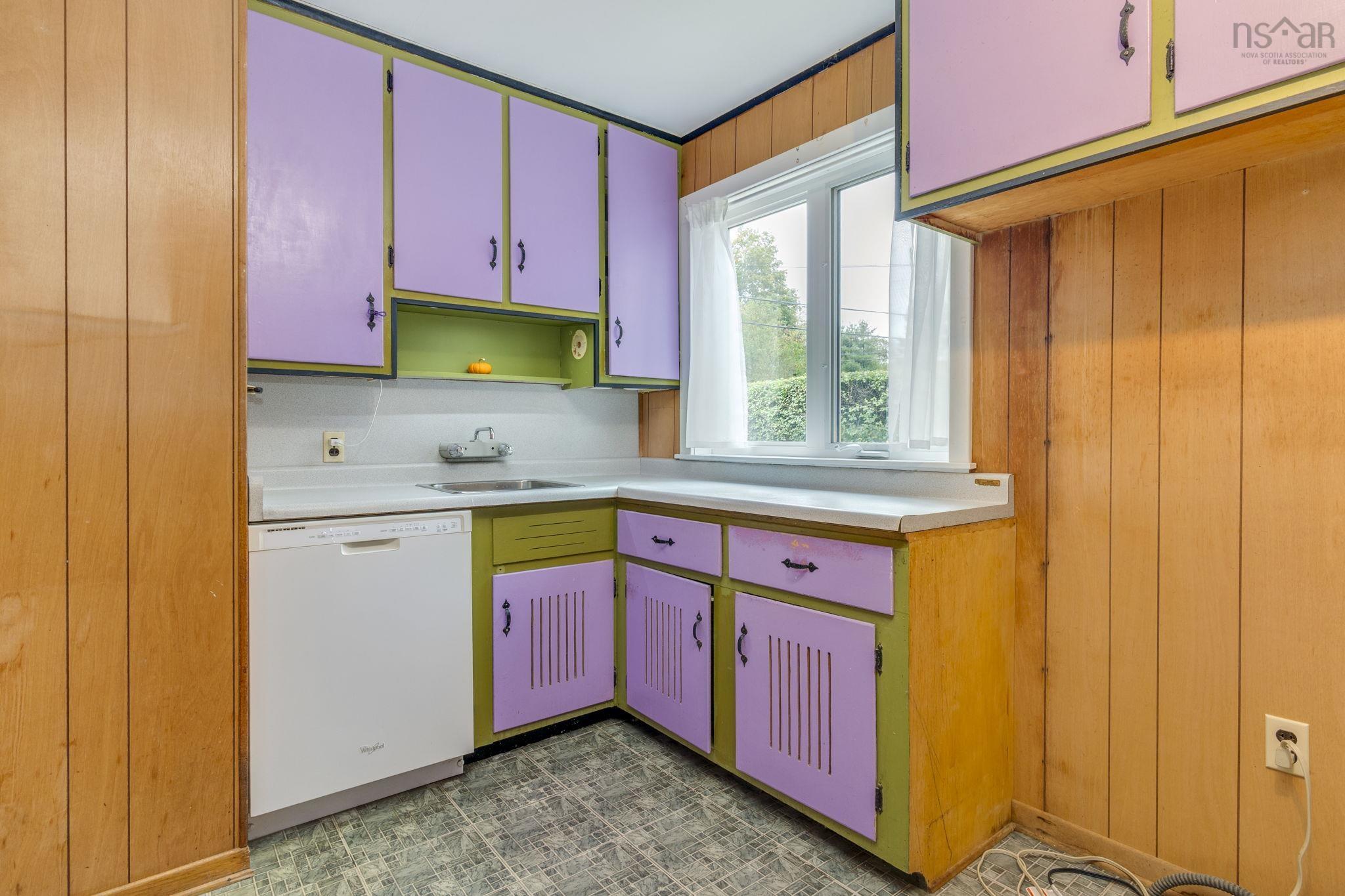 View image 12