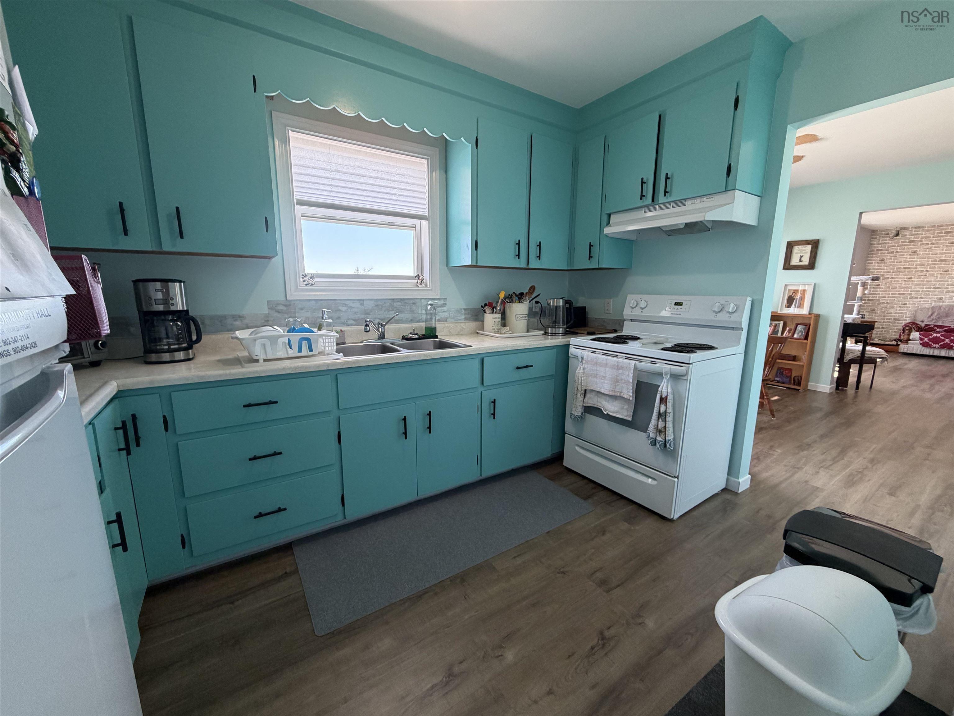 View image 10