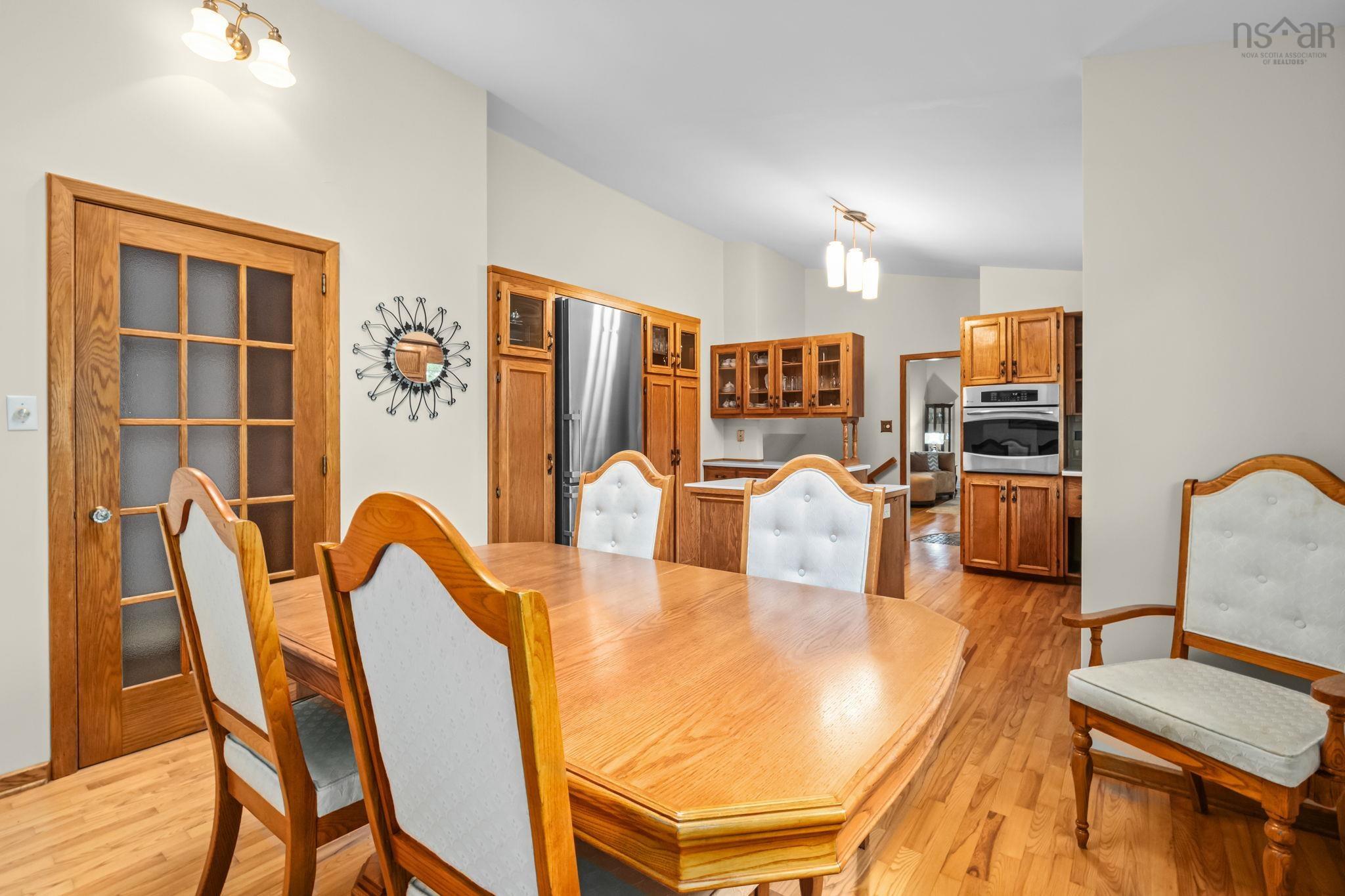 View image 11