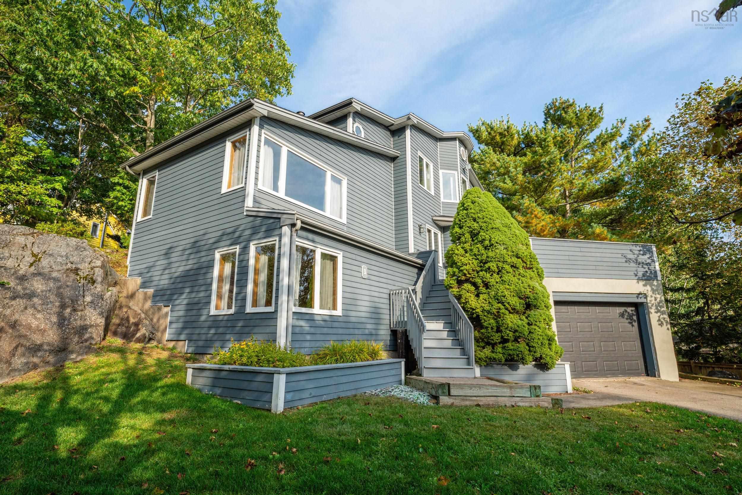 Thumbnail image for 3 Letson Court MLS<sup>®</sup> 202625218