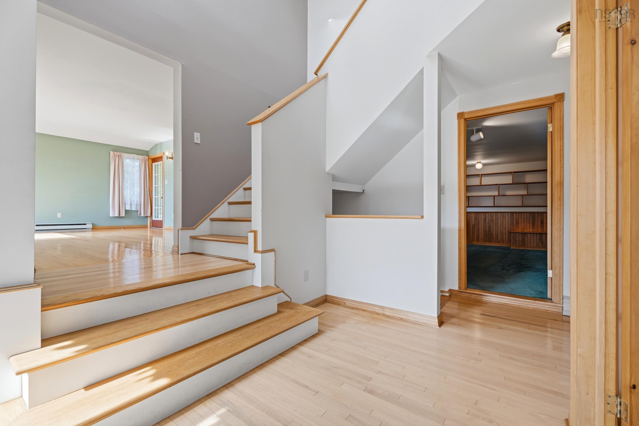 View image 12
