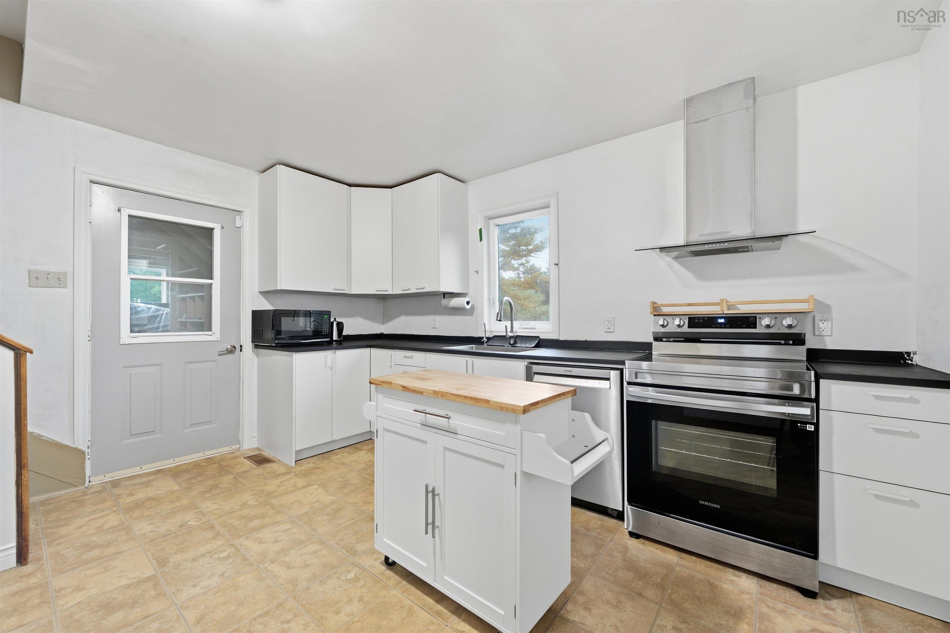 View image 12