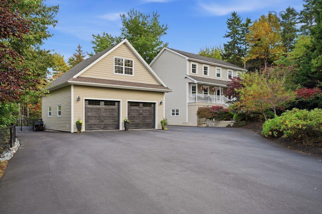 Thumbnail image for 248 Kingswood Drive MLS<sup>®</sup> 202625308