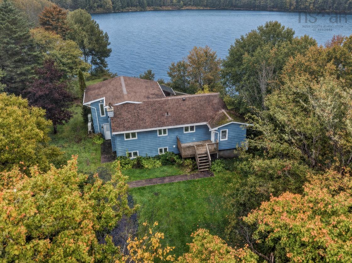 Thumbnail image for 756 Brookside Road MLS<sup>®</sup> 202625334