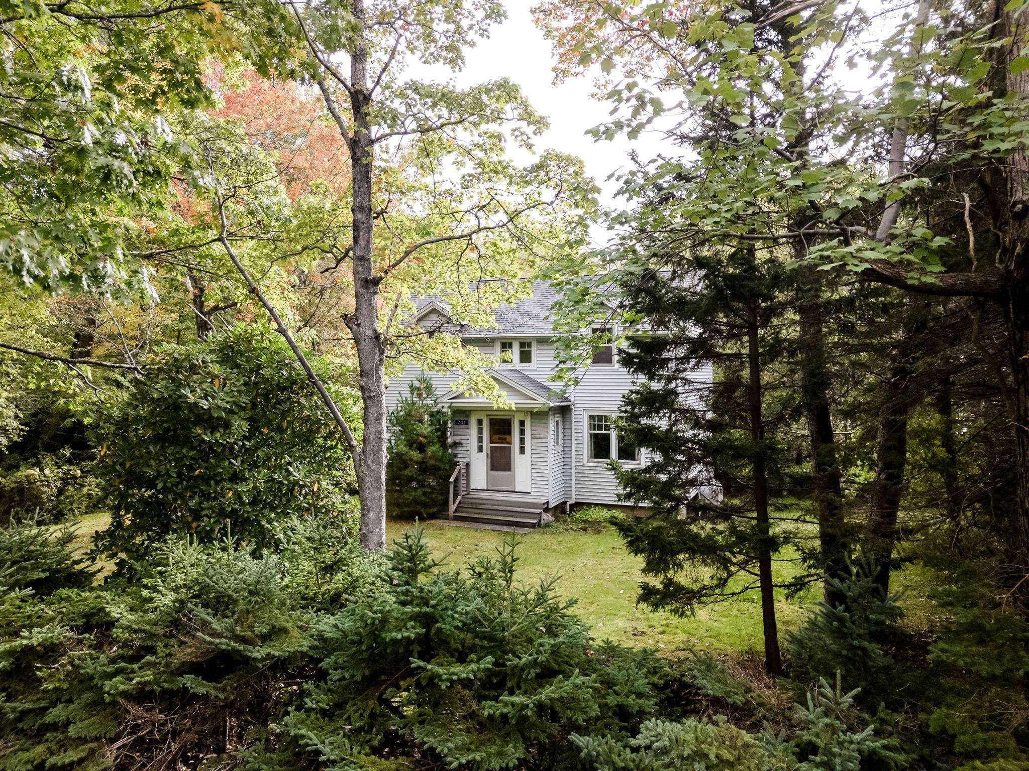 View image 50