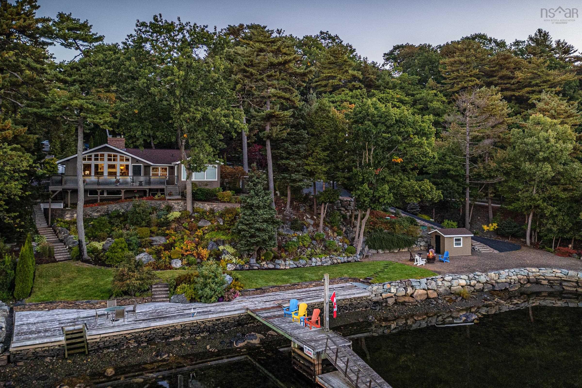 Thumbnail image for 1077 Shore Drive MLS<sup>®</sup> 202625369