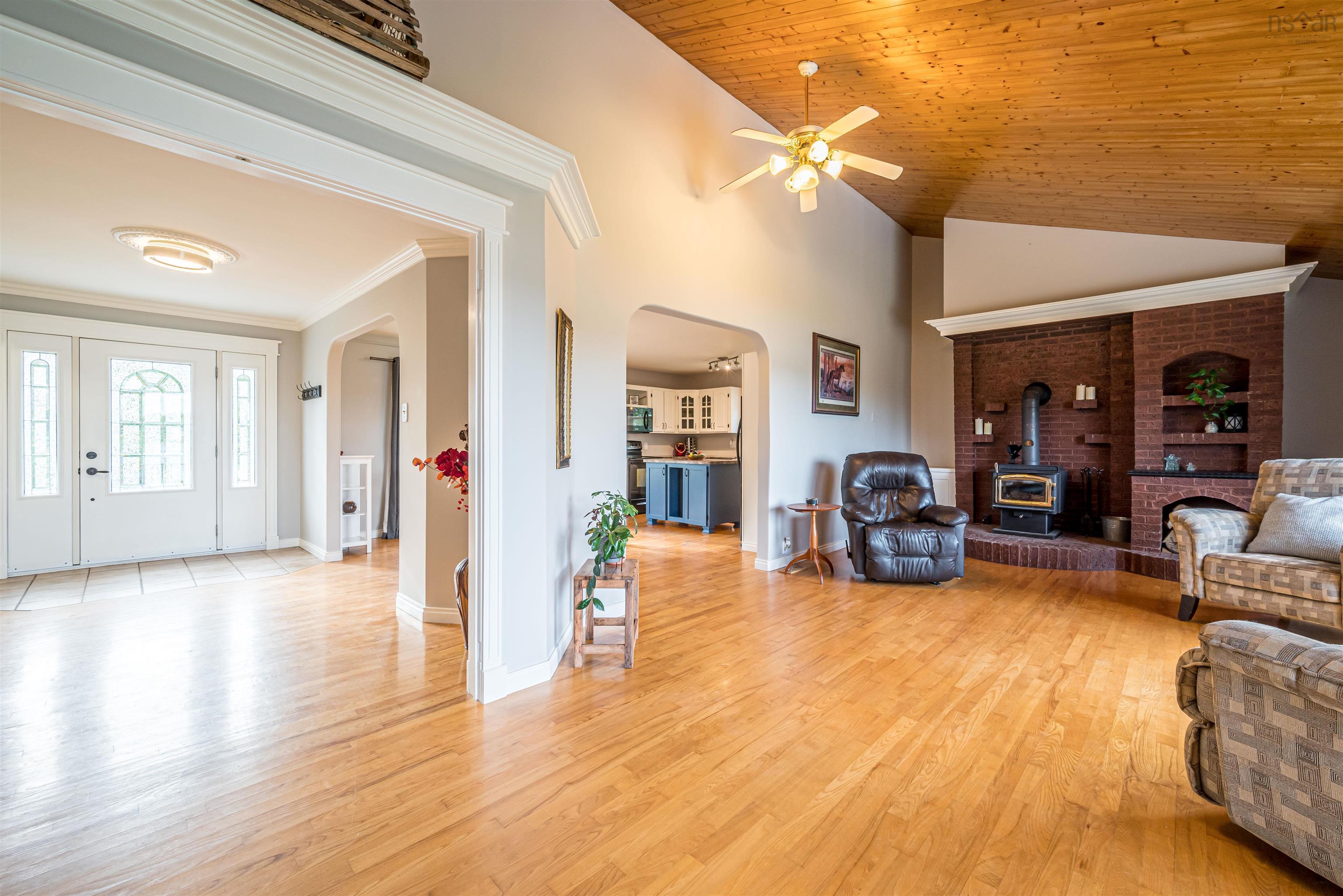 View image 12
