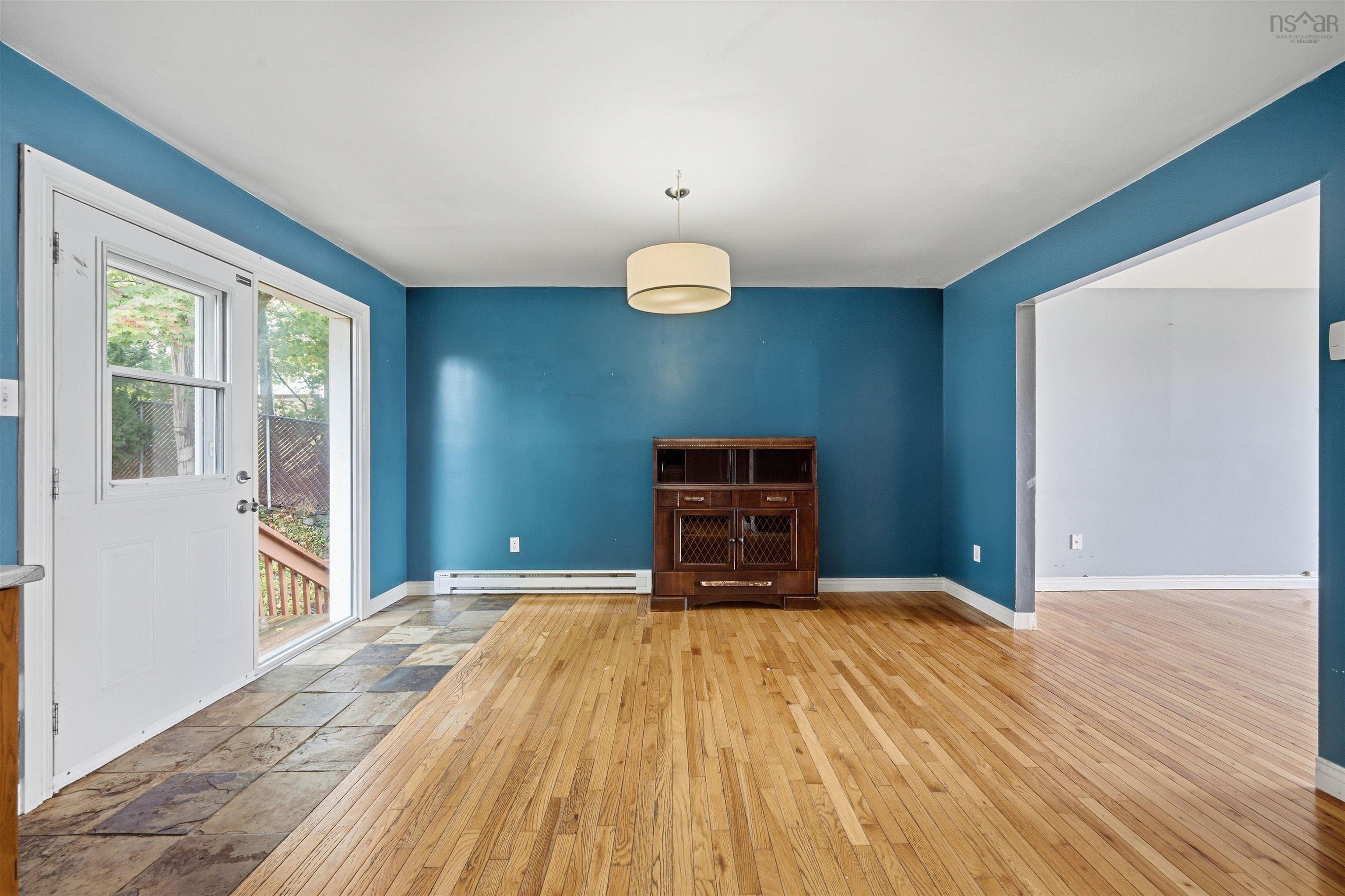 View image 11