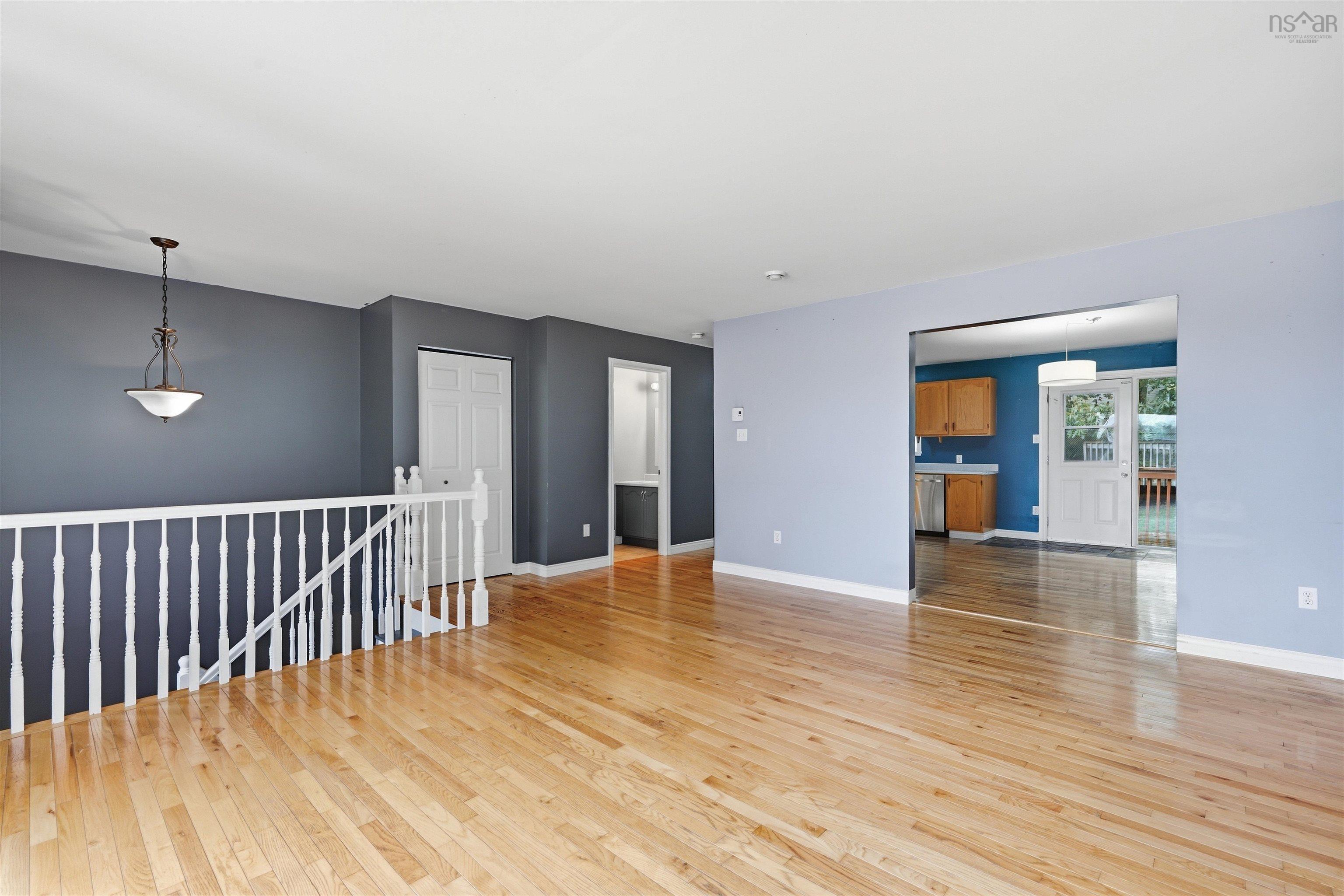 View image 16