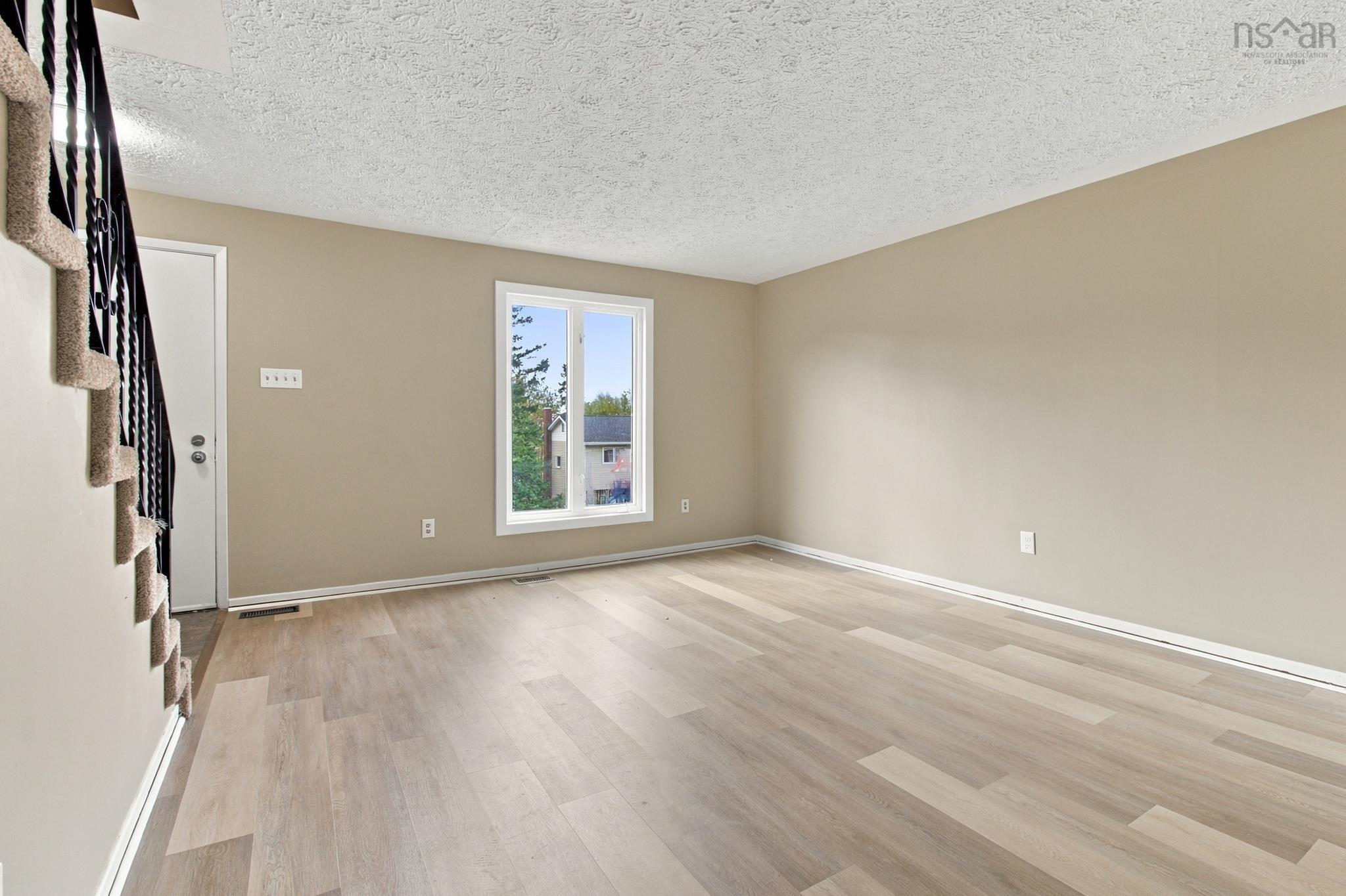 View image 10