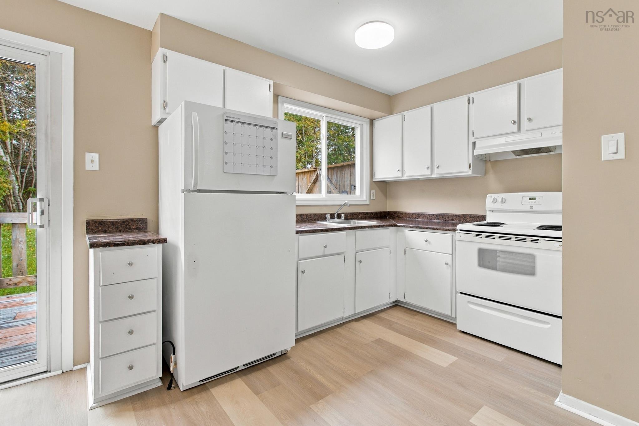 View image 11