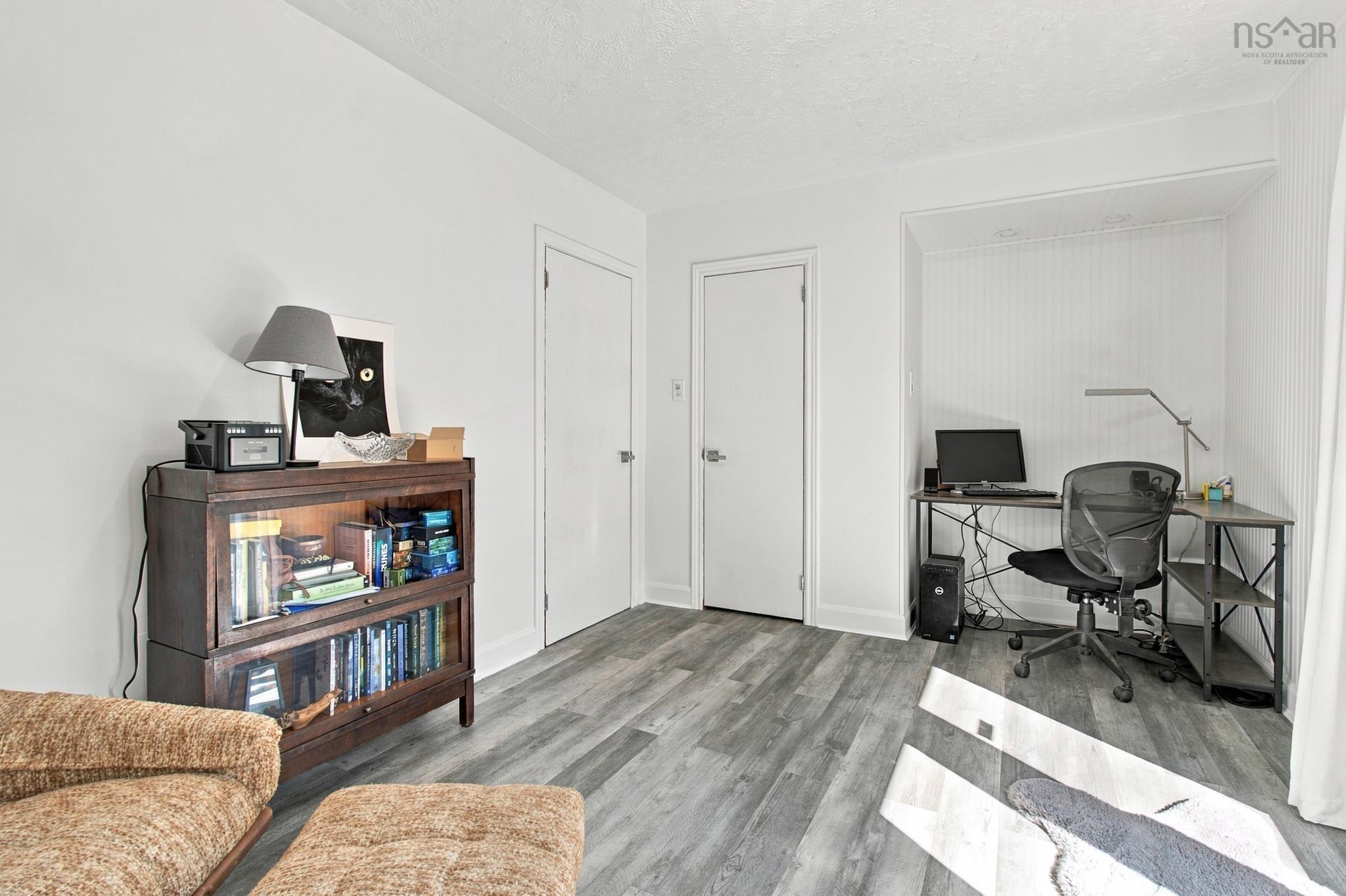 View image 21