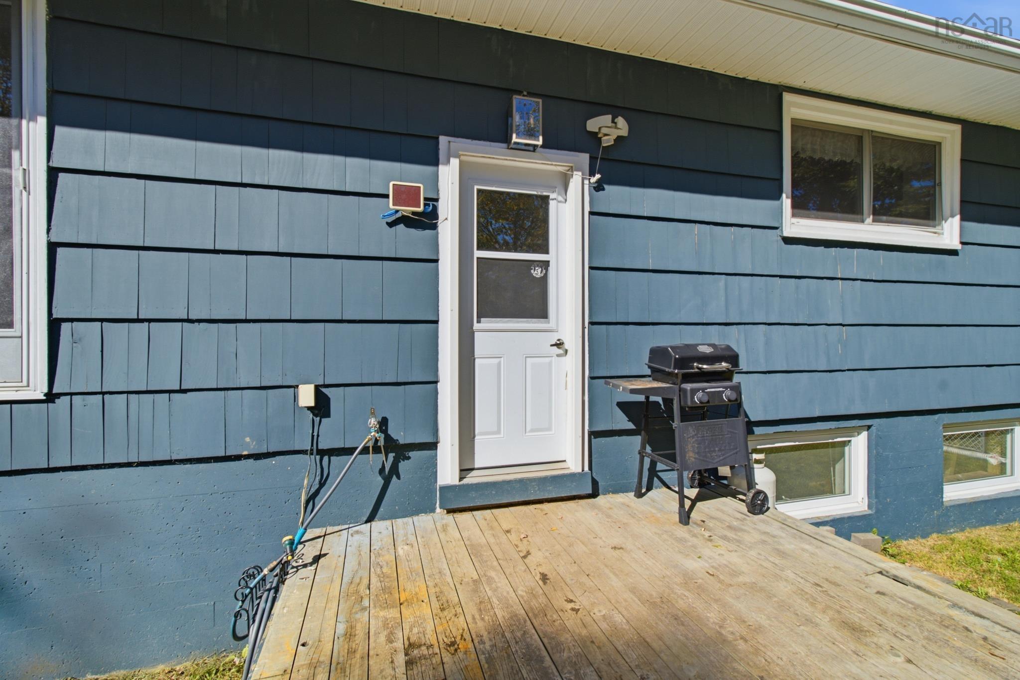 View image 40