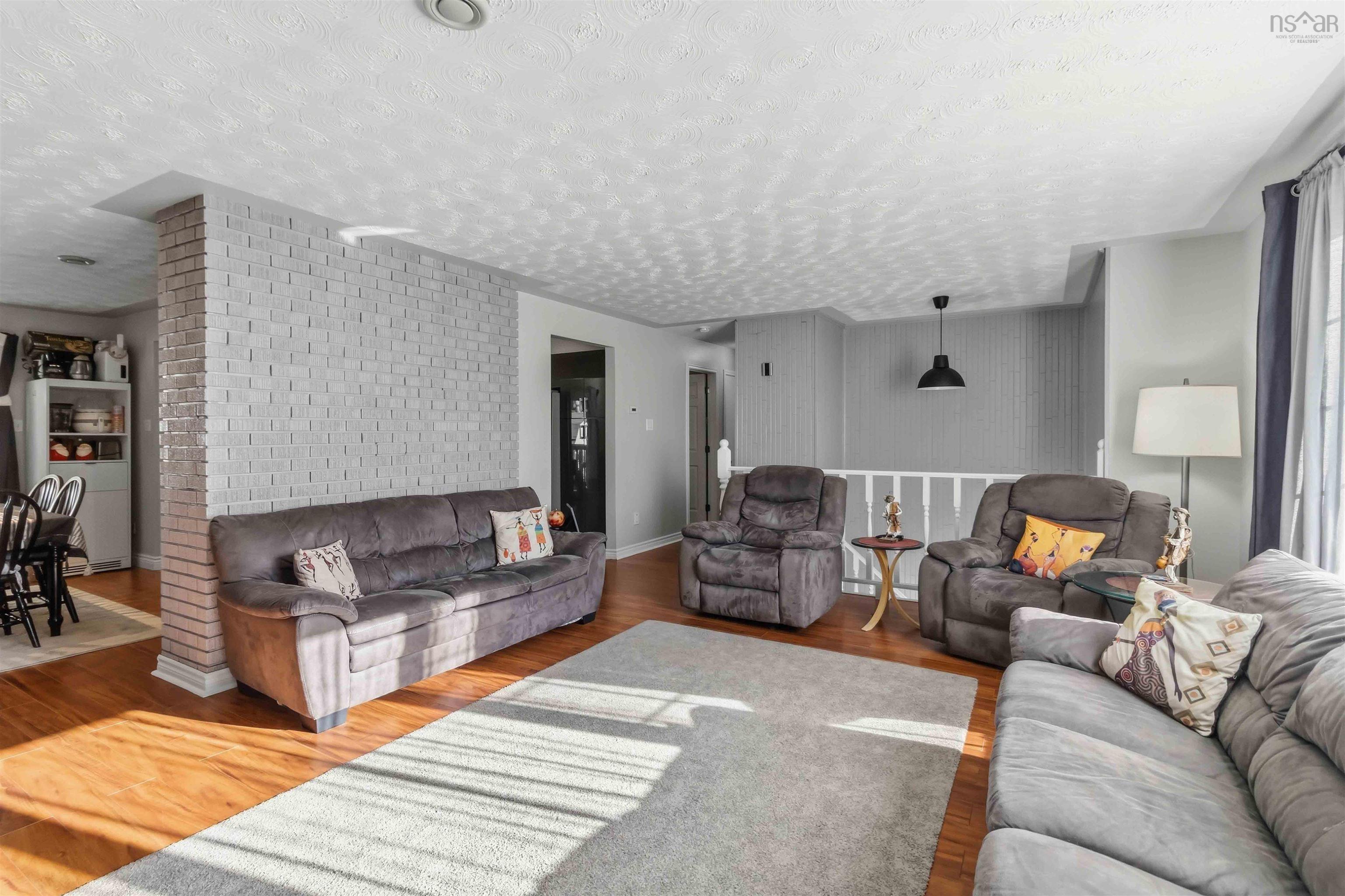 View image 13