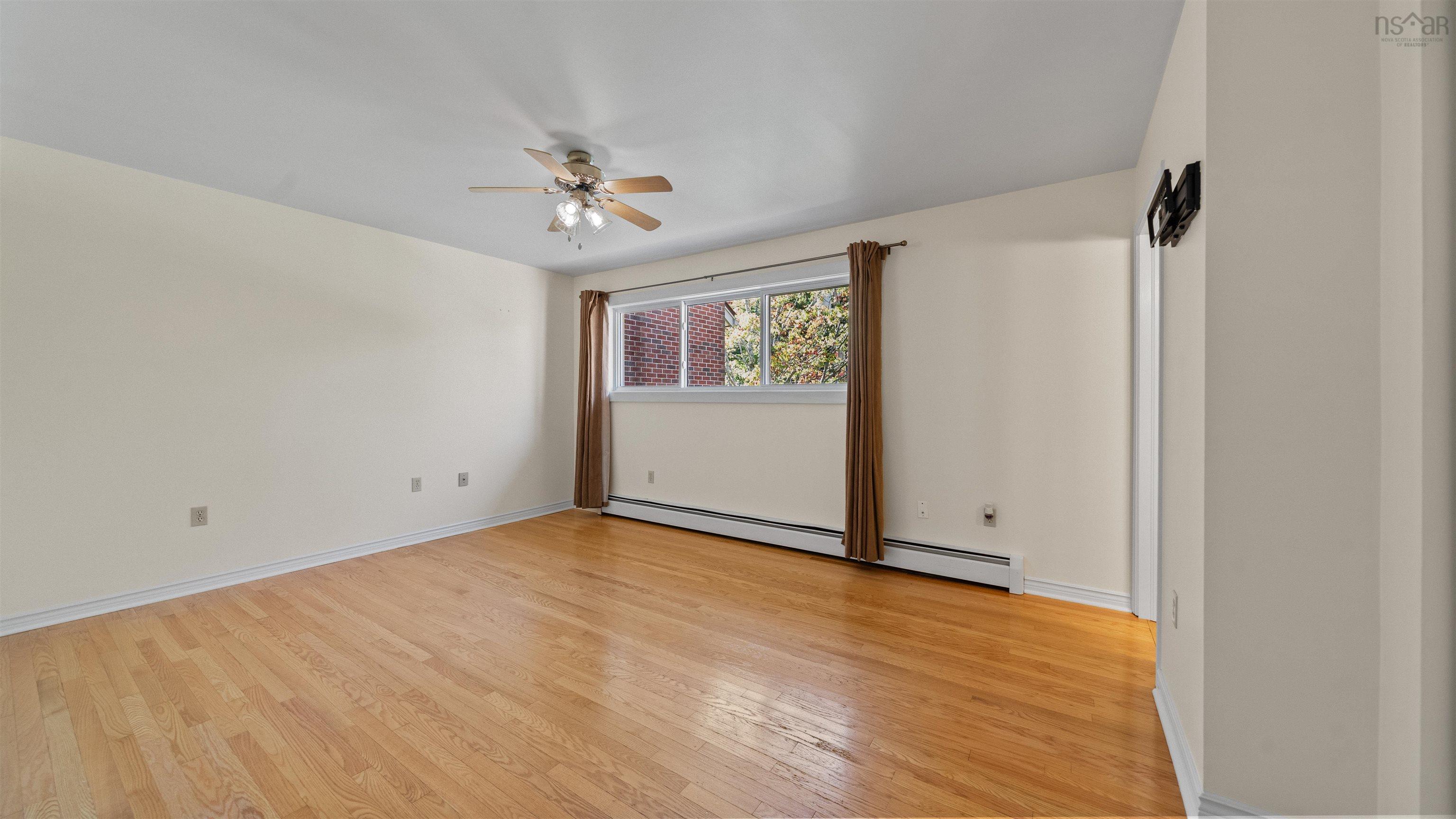 View image 18