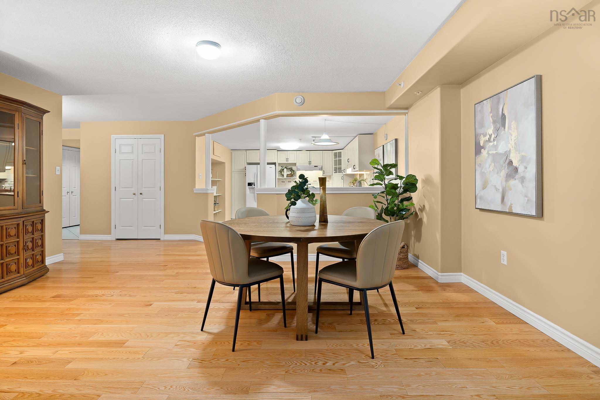 View image 11