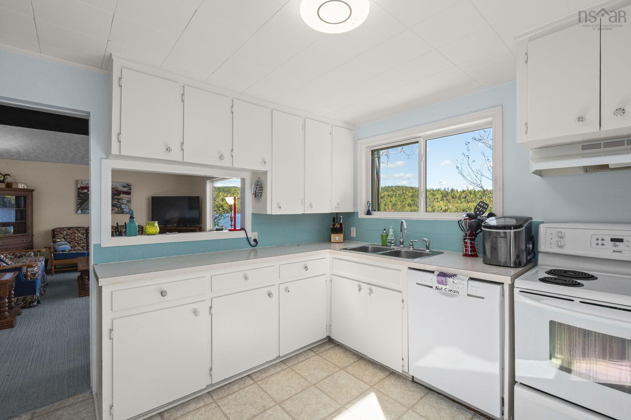 View image 12