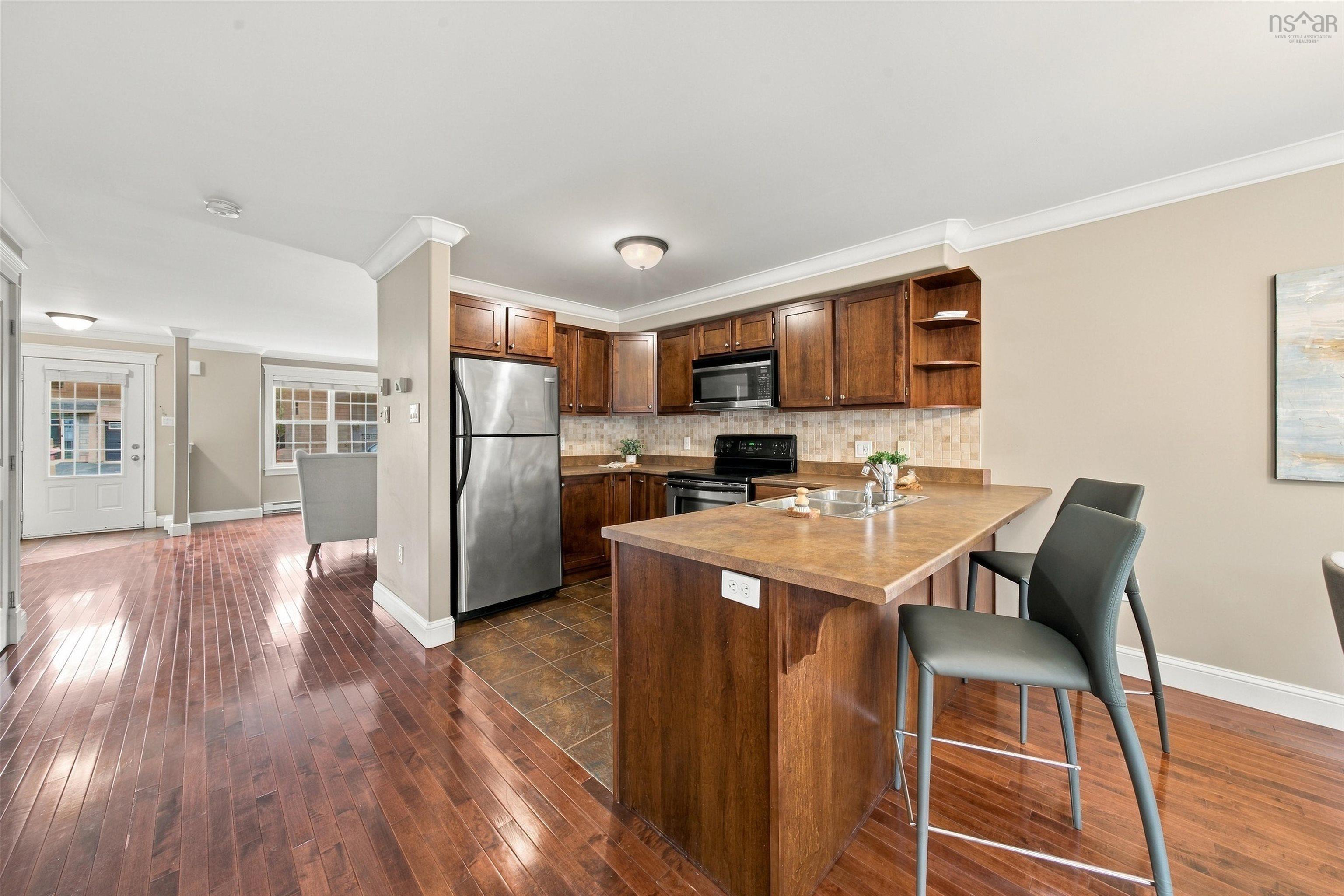 View image 12
