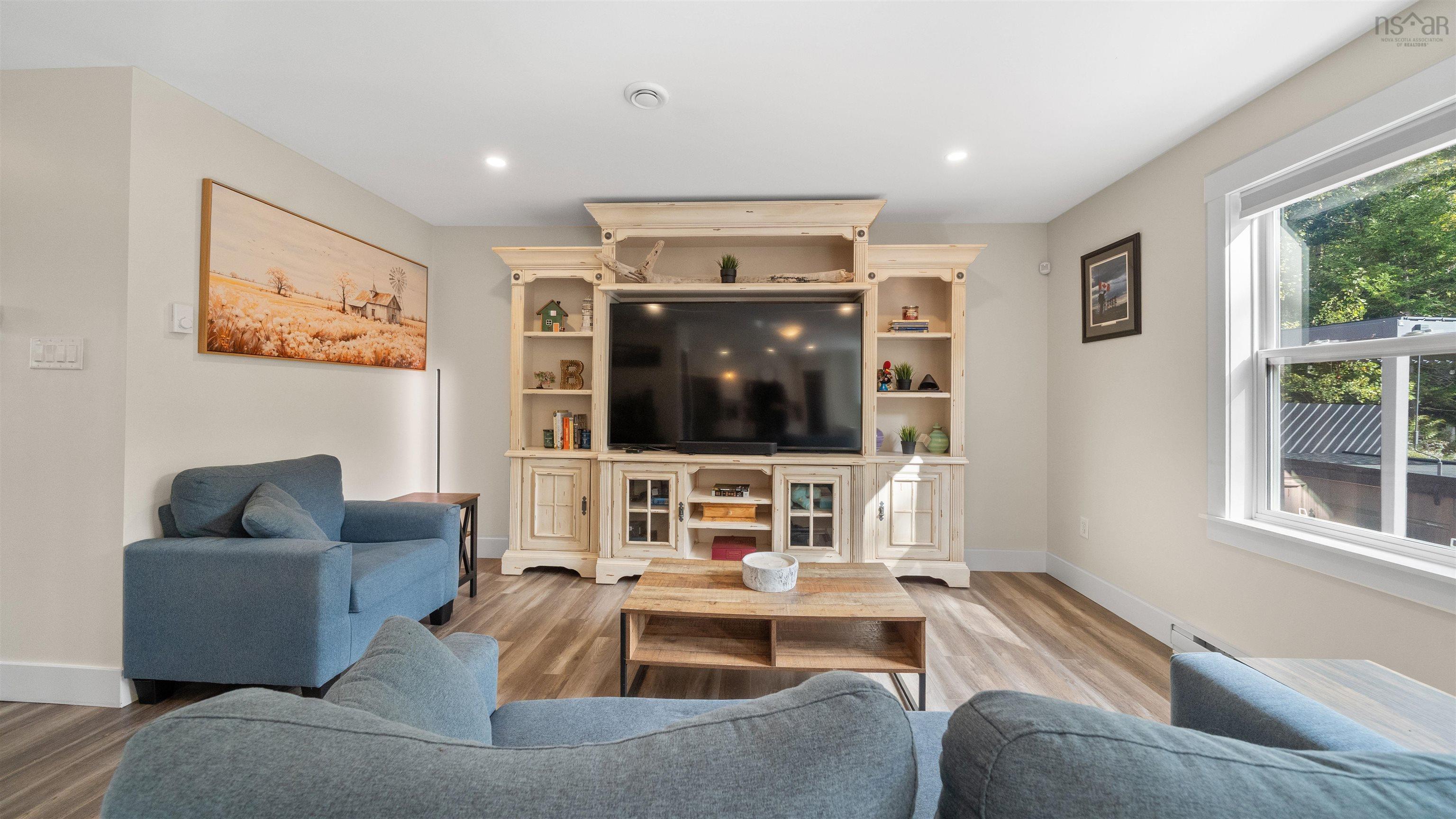View image 15