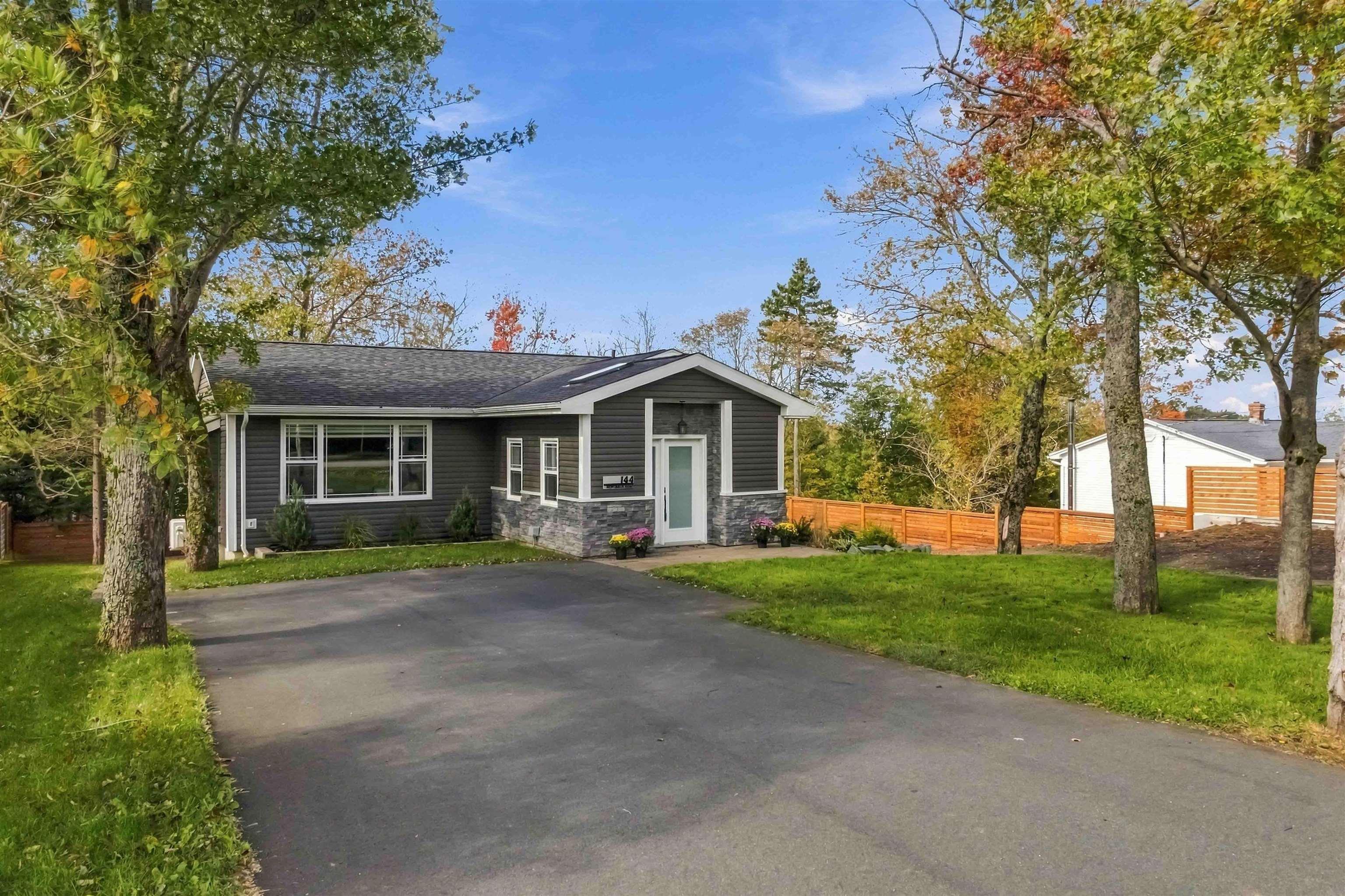 Thumbnail image for 144 Montague Rd MLS<sup>®</sup> 202625473