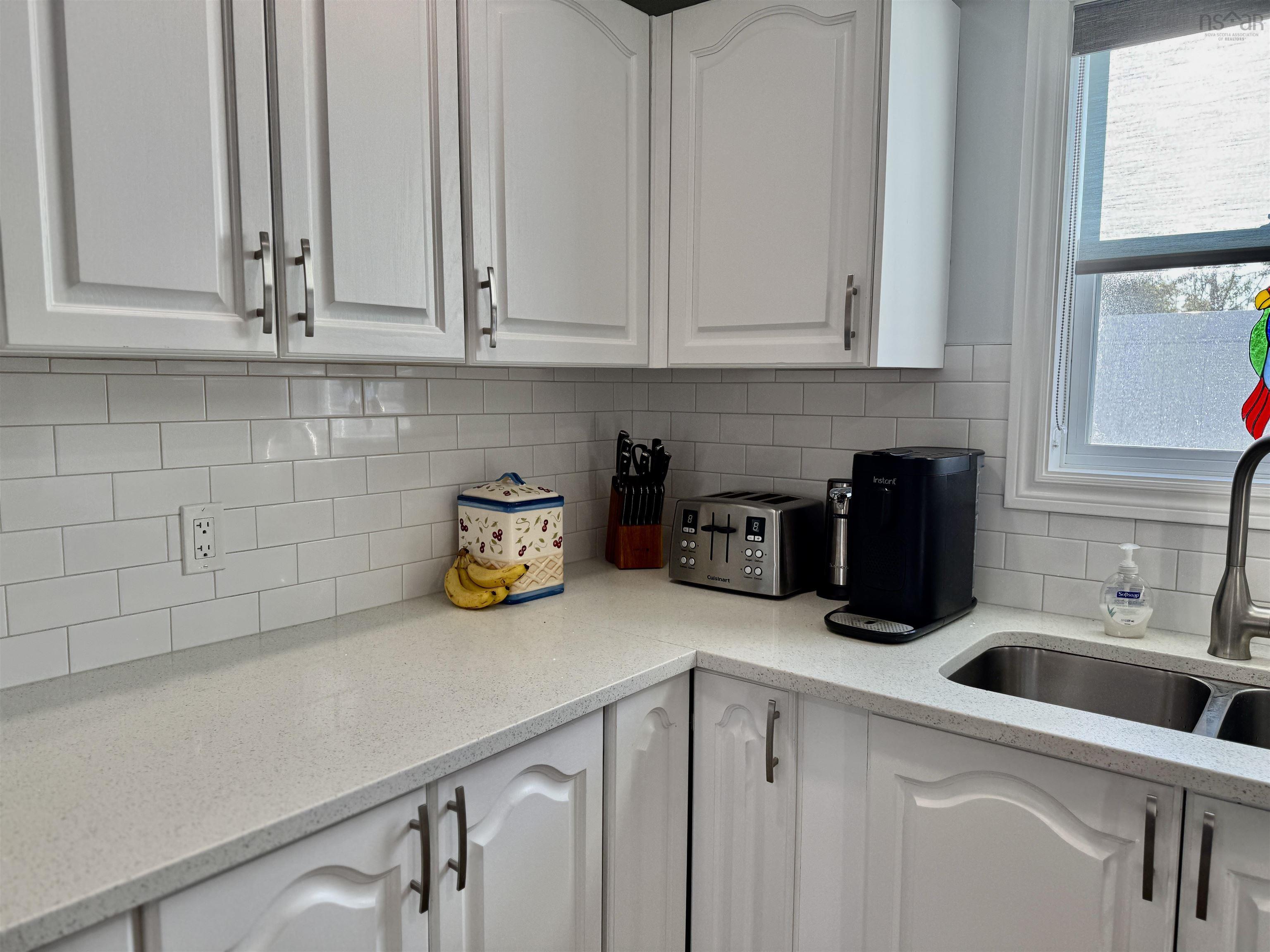 View image 11
