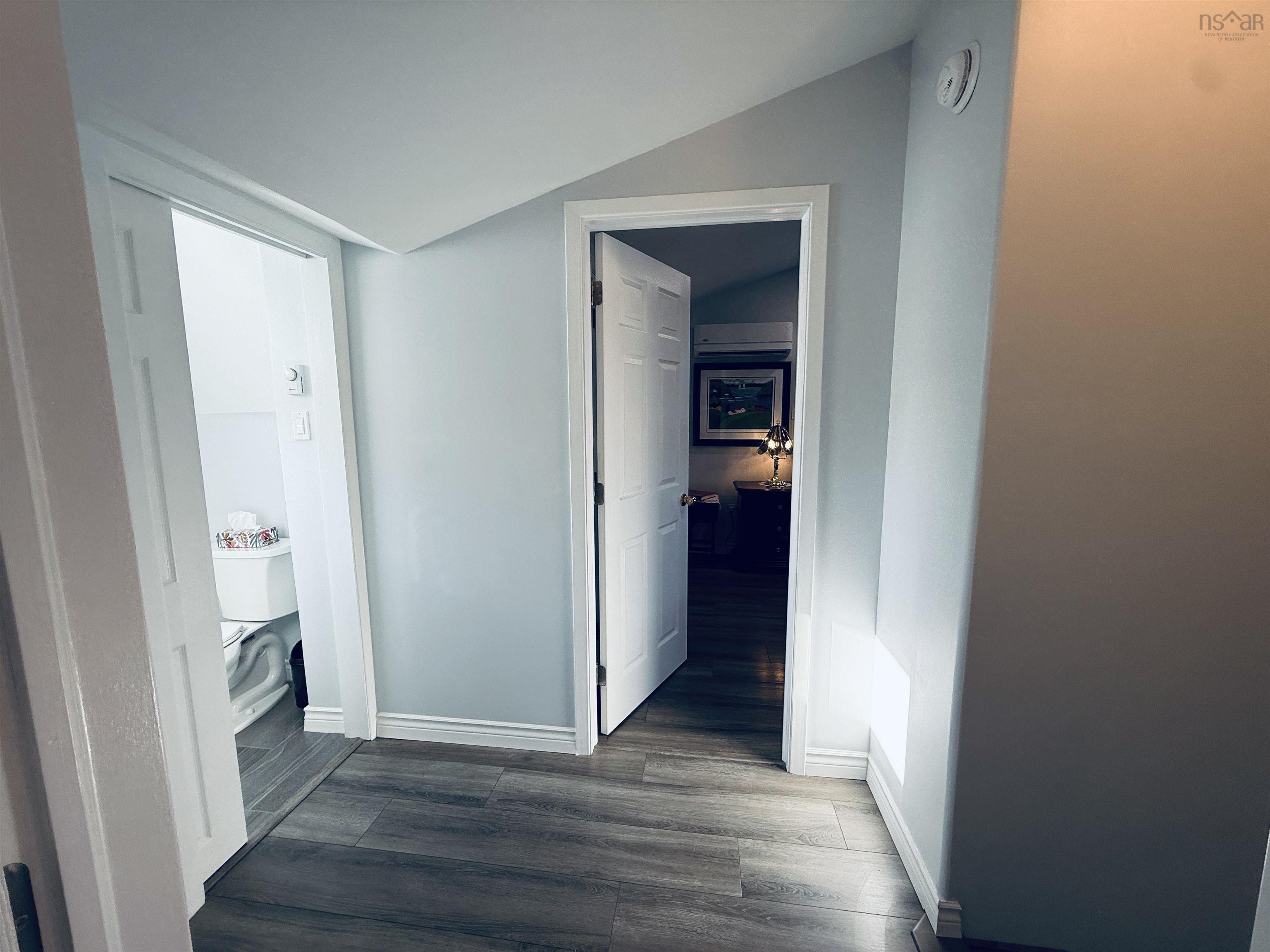 View image 19