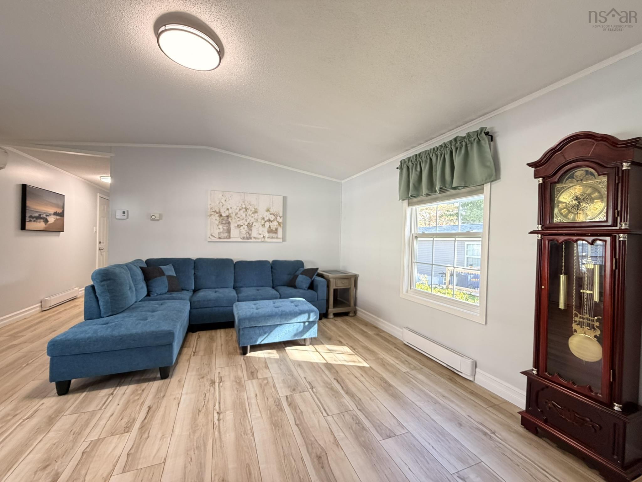 View image 18