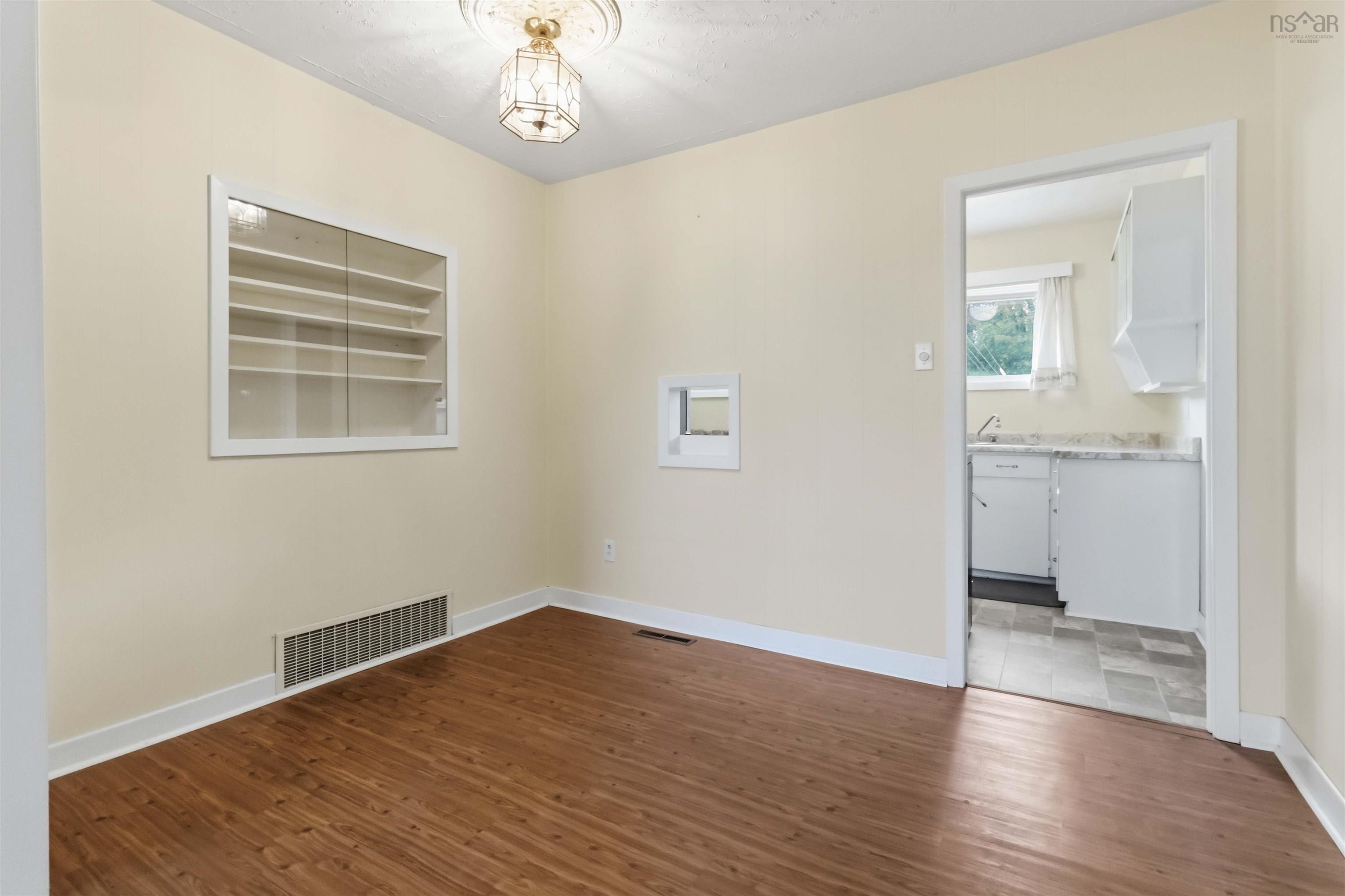 View image 10