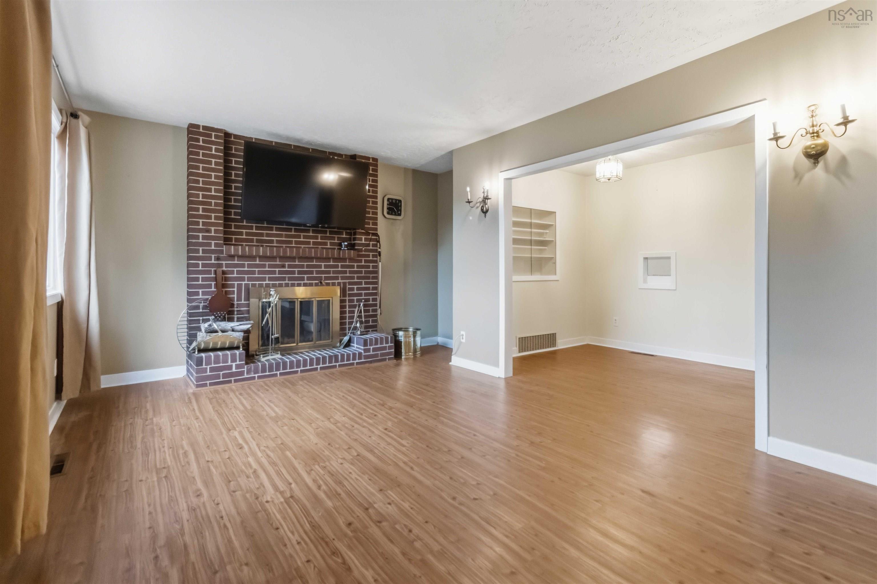 View image 8