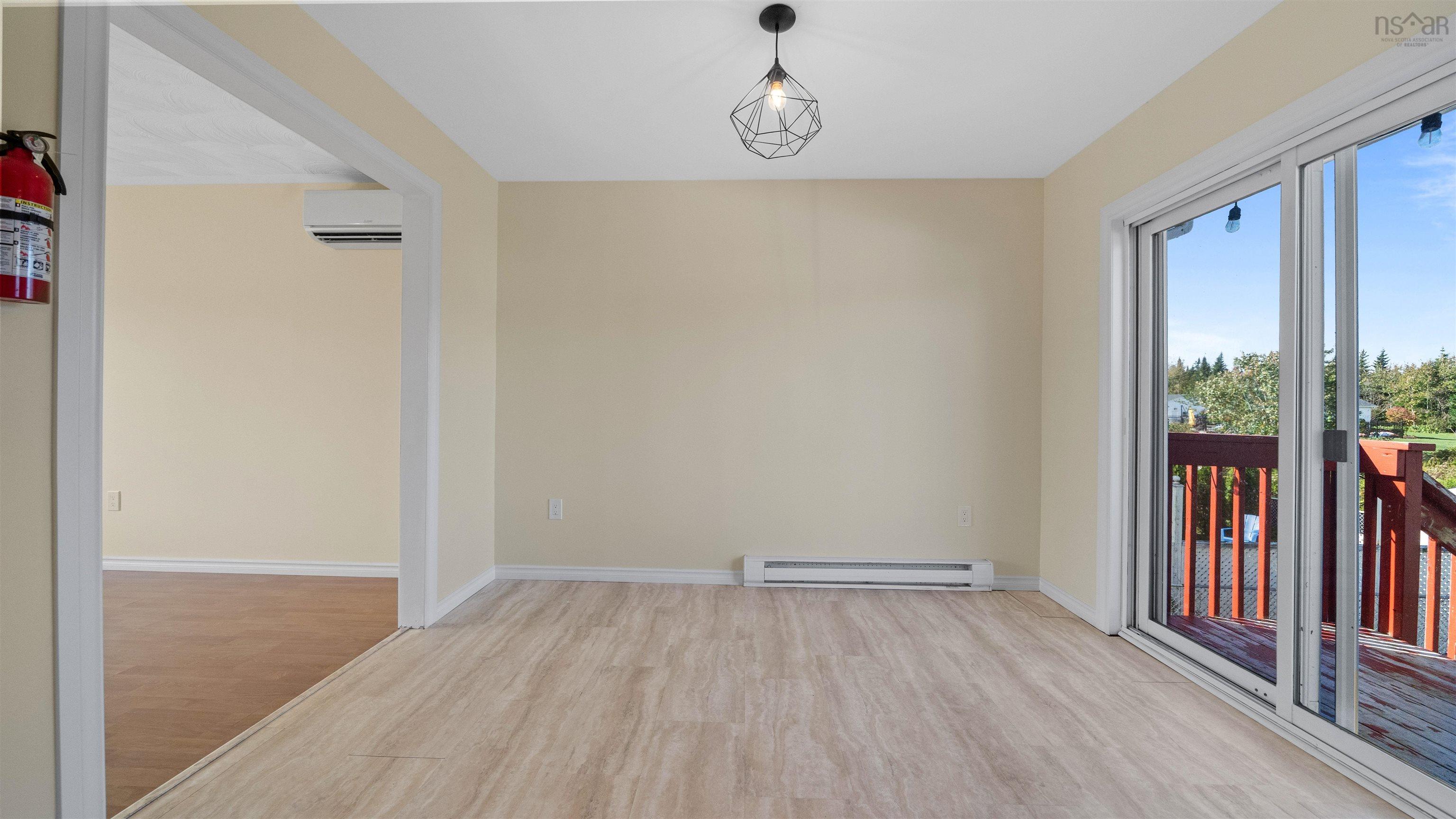 View image 11