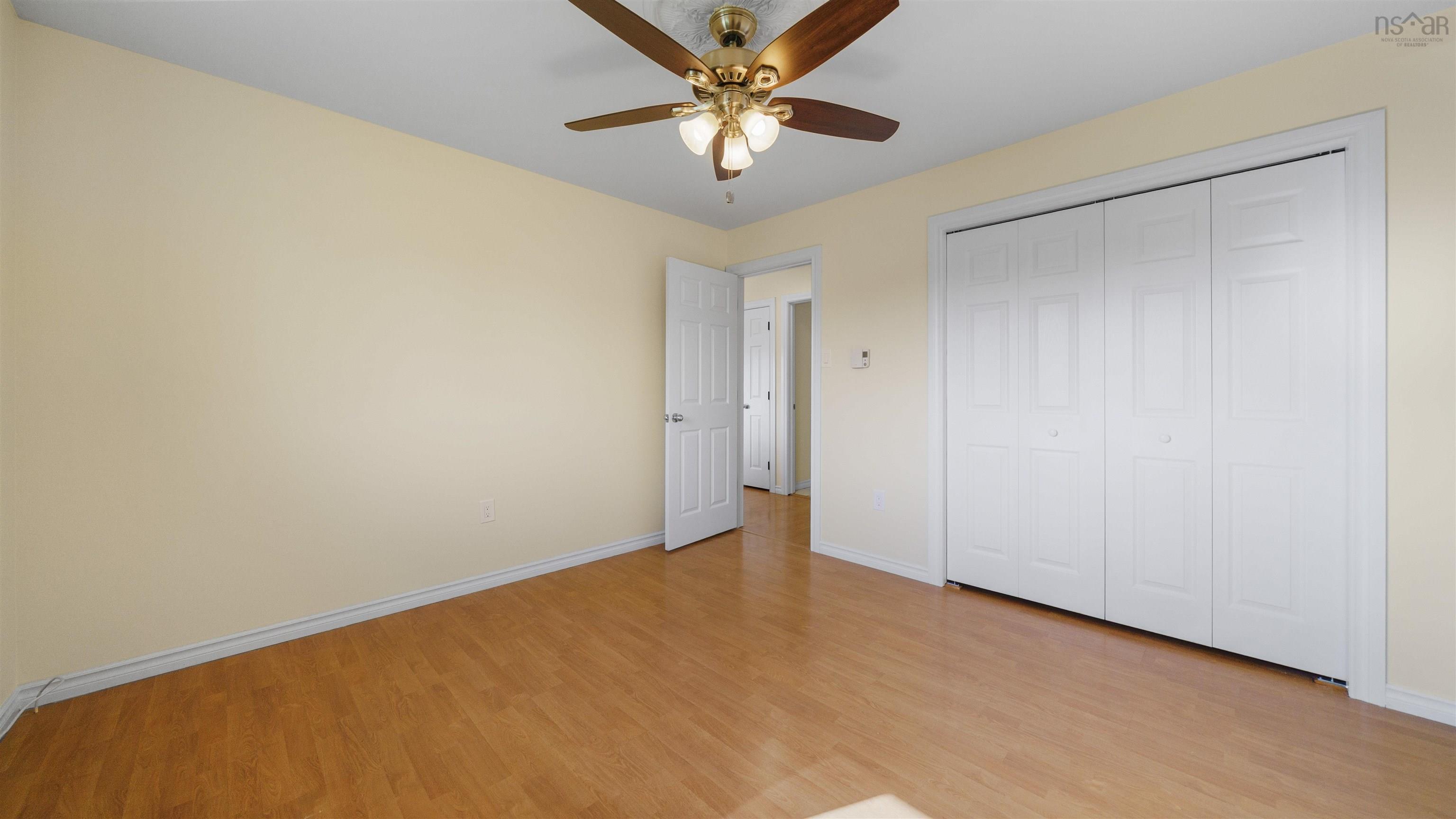View image 18